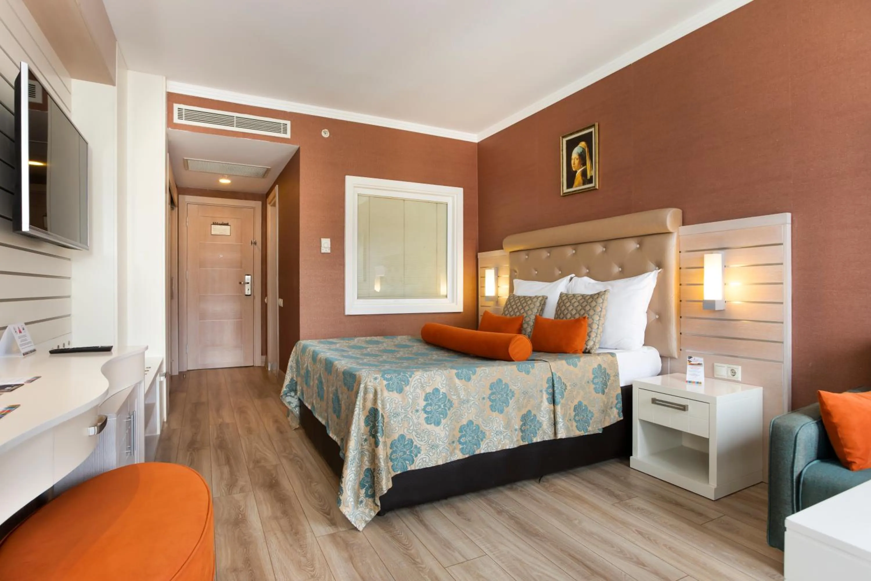 Bed in Orange County Kemer