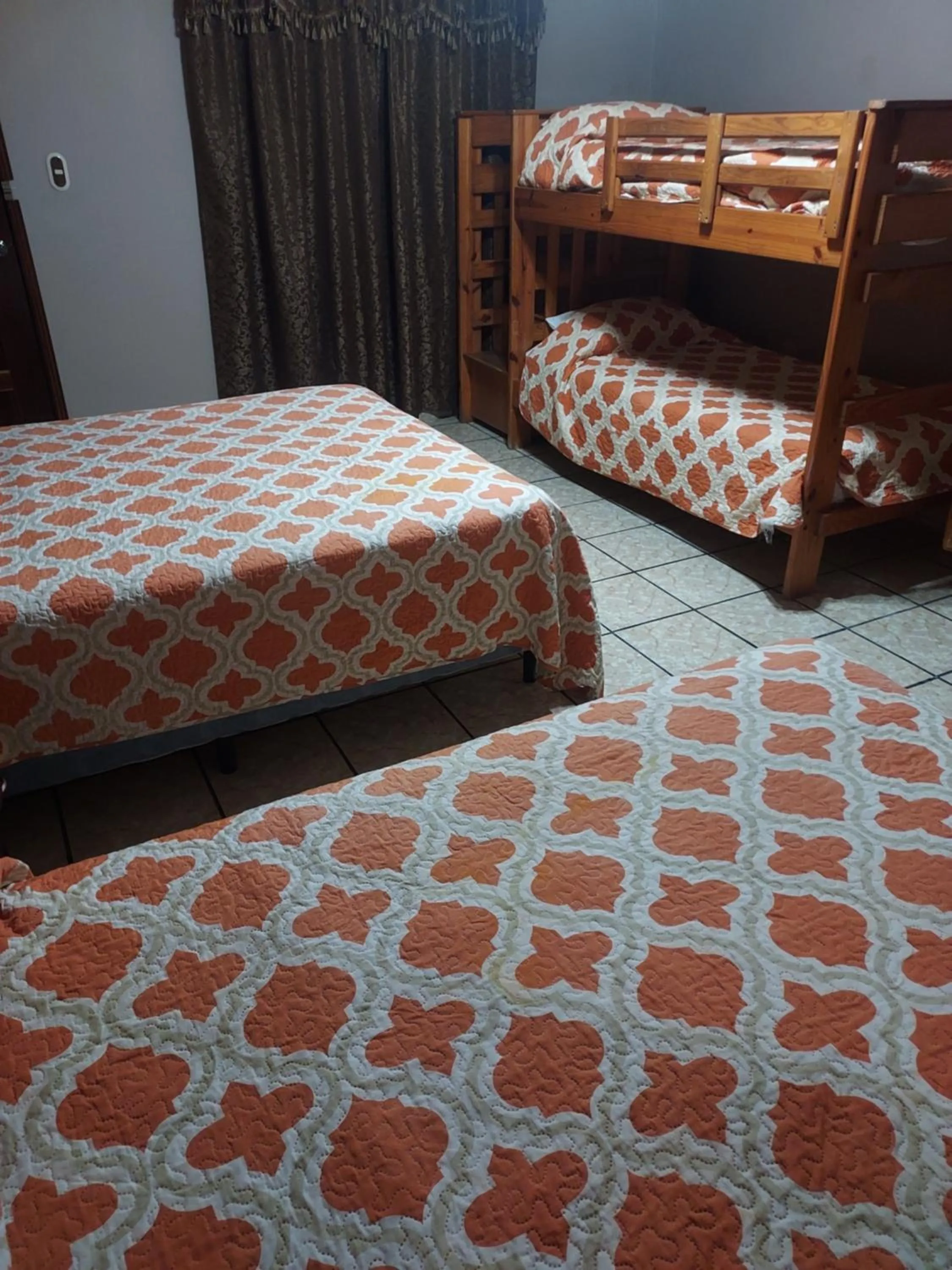 Photo of the whole room, Bed in Hotel La Escalinata