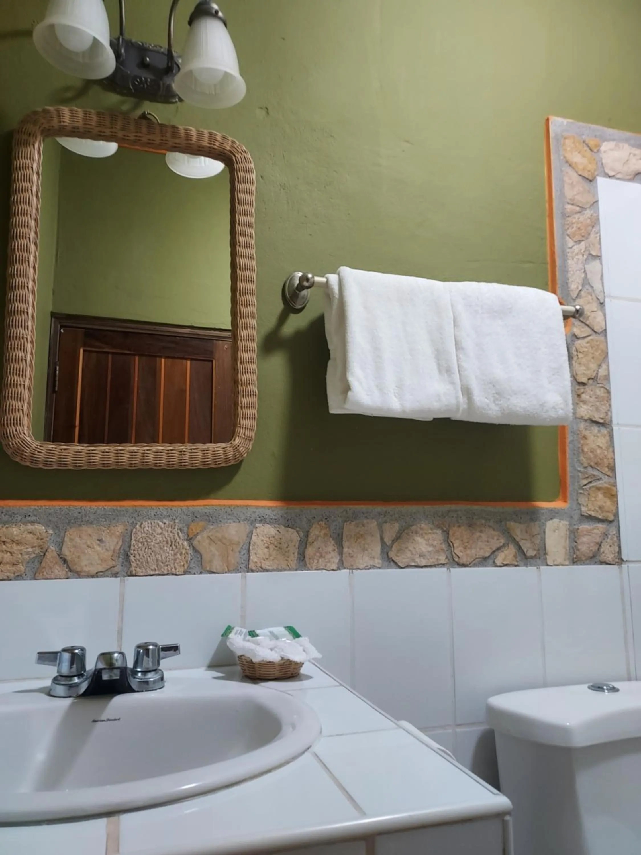 Bathroom in Hotel La Escalinata