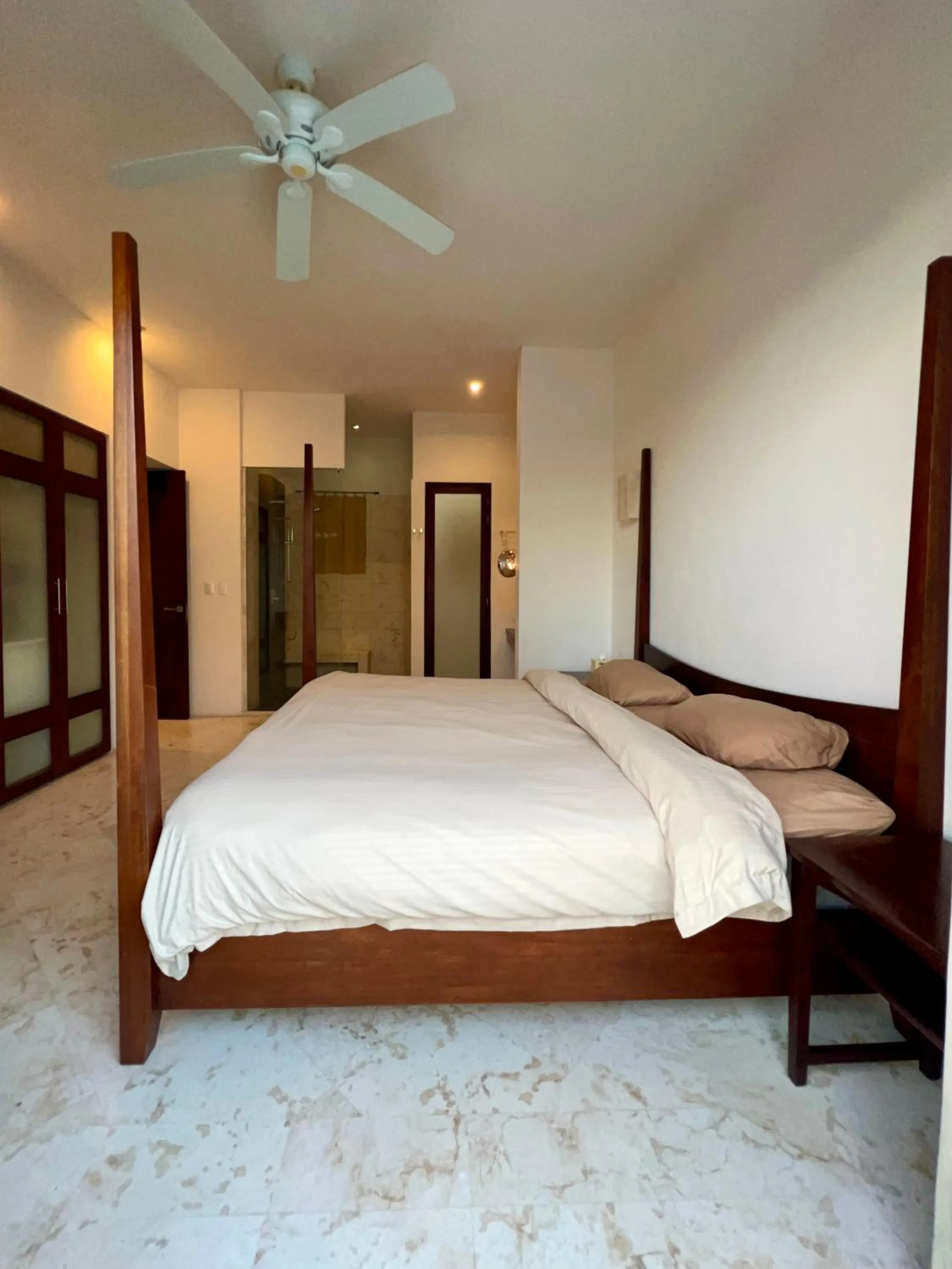 Bed in Amazing Luxury Penthouse with sunset,sunrise view, private Jacuzzi and rooftop pool