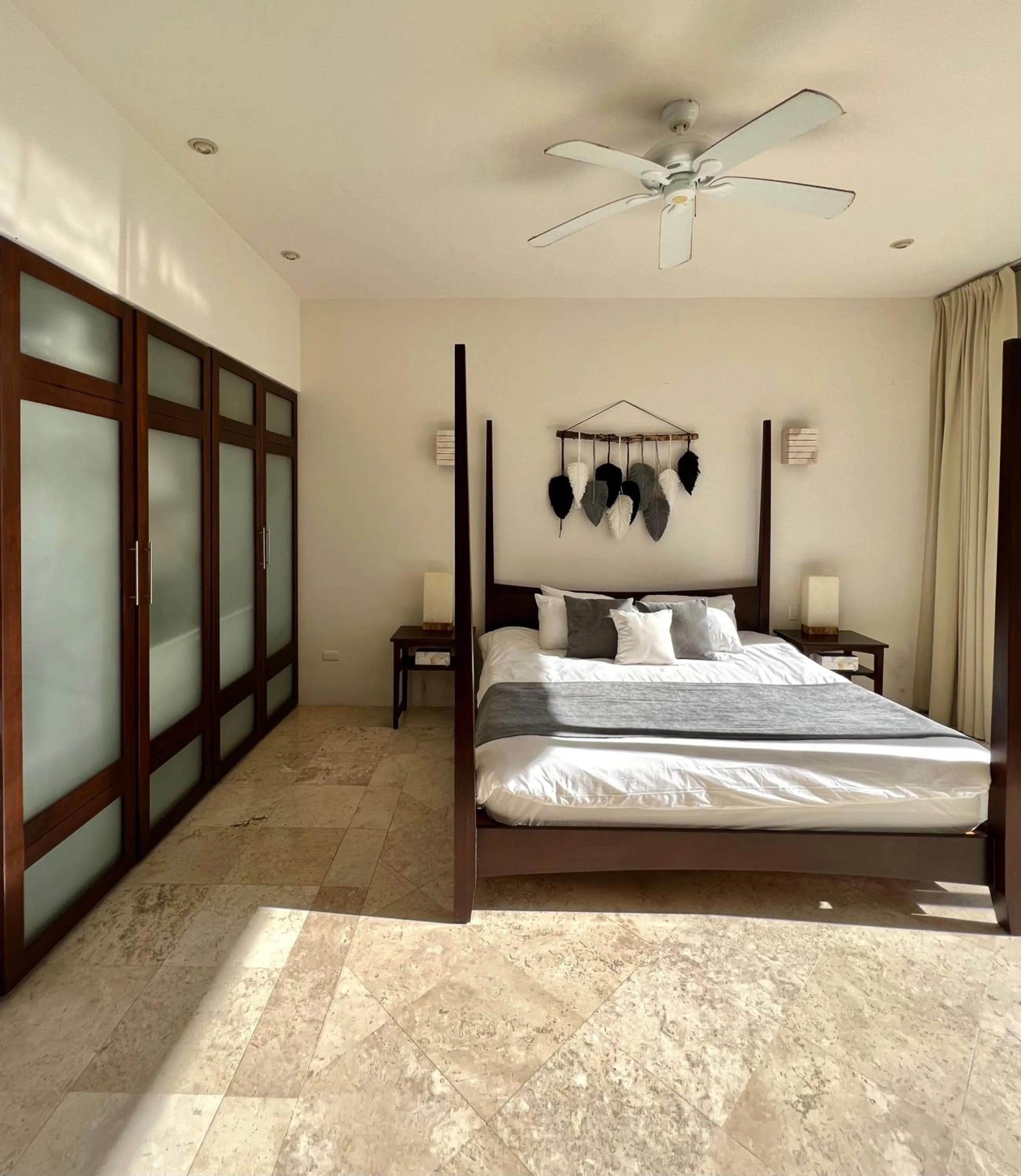 Bed in Amazing Luxury Penthouse with sunset,sunrise view, private Jacuzzi and rooftop pool