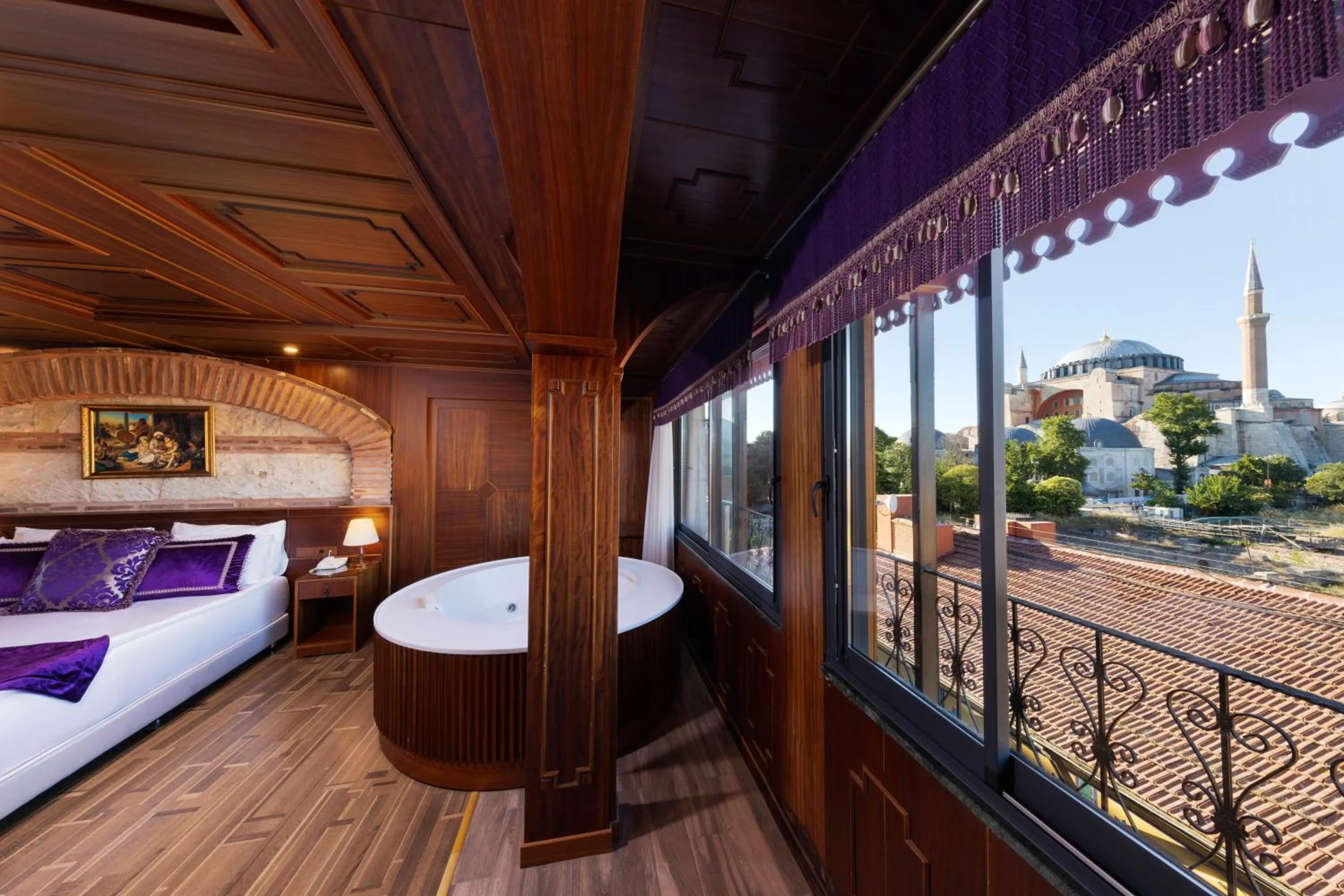 View (from property/room), Bed in Seven Hills Hotel - Special Category