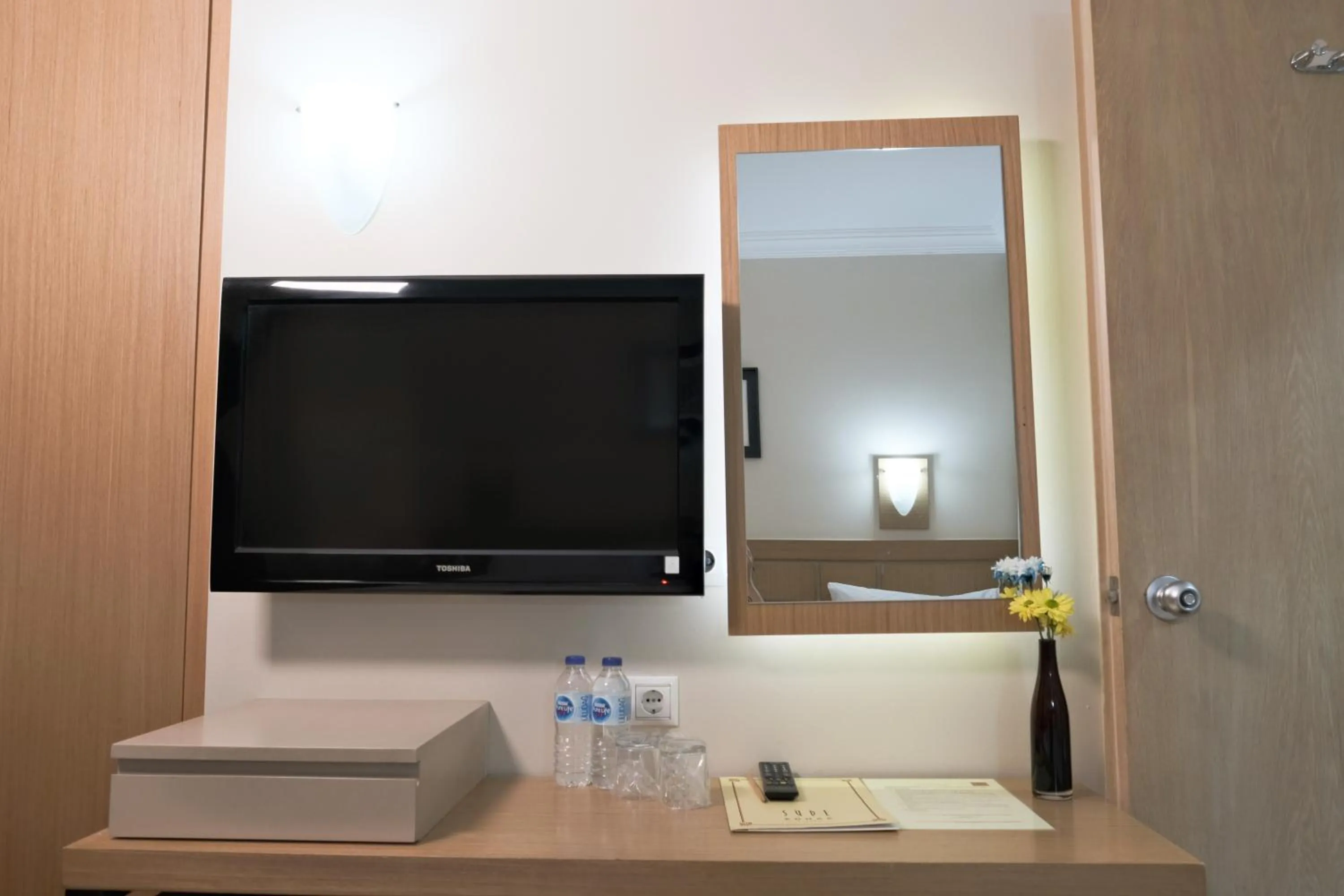 TV and multimedia in Sude Konak