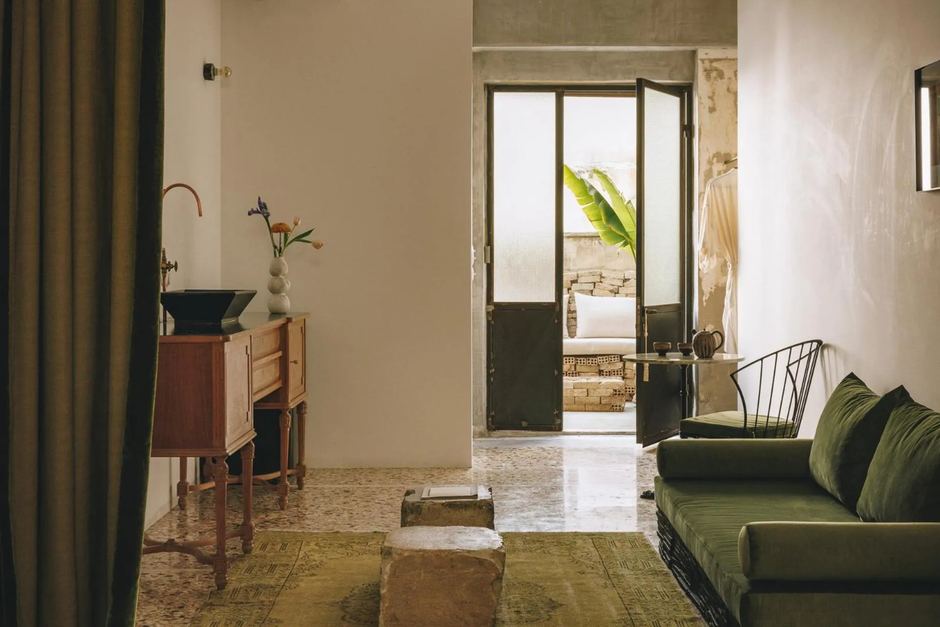 Balcony/Terrace in Mona Athens