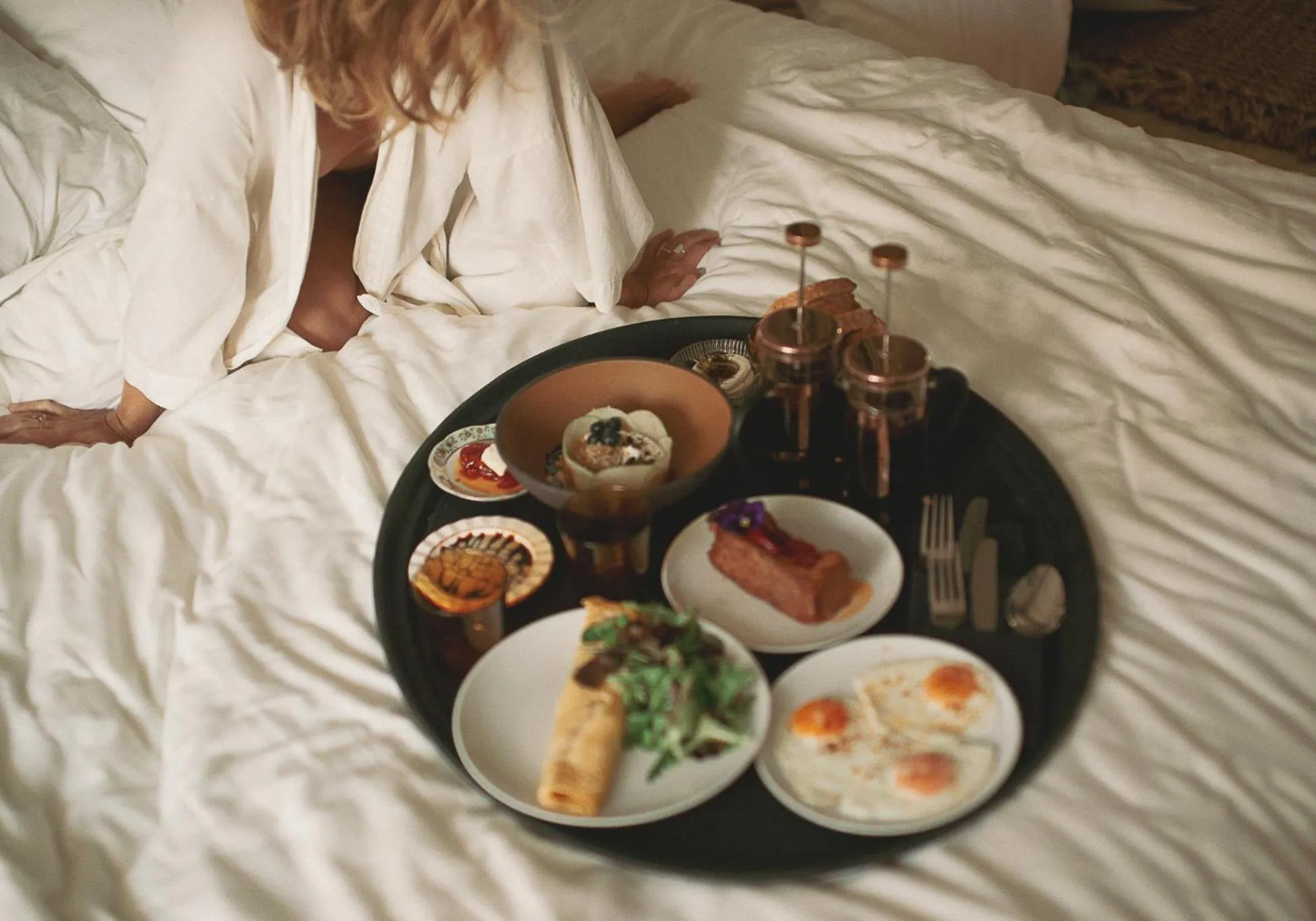Breakfast, Bed in Mona Athens