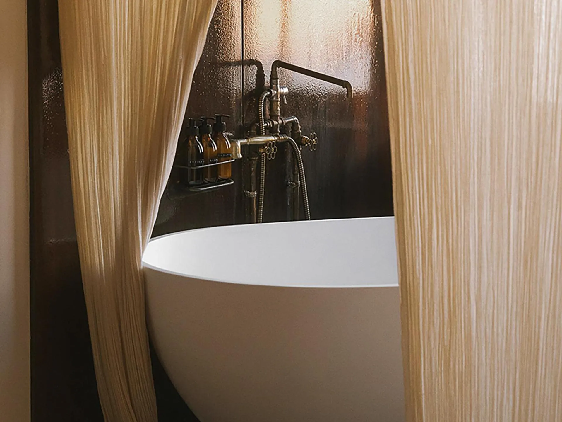 Bathroom in Mona Athens