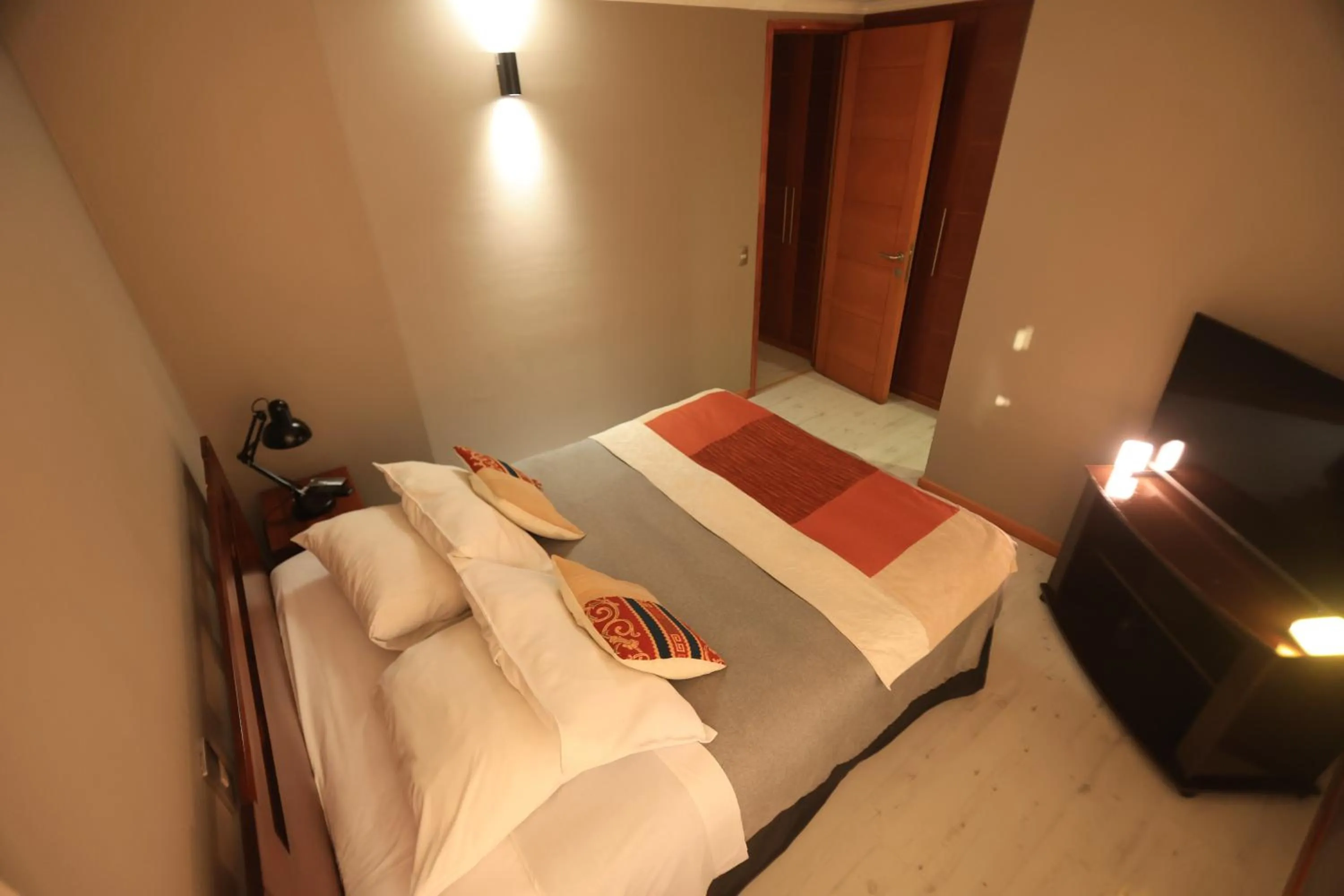 Bed in Apart Hotel Aragon Portal