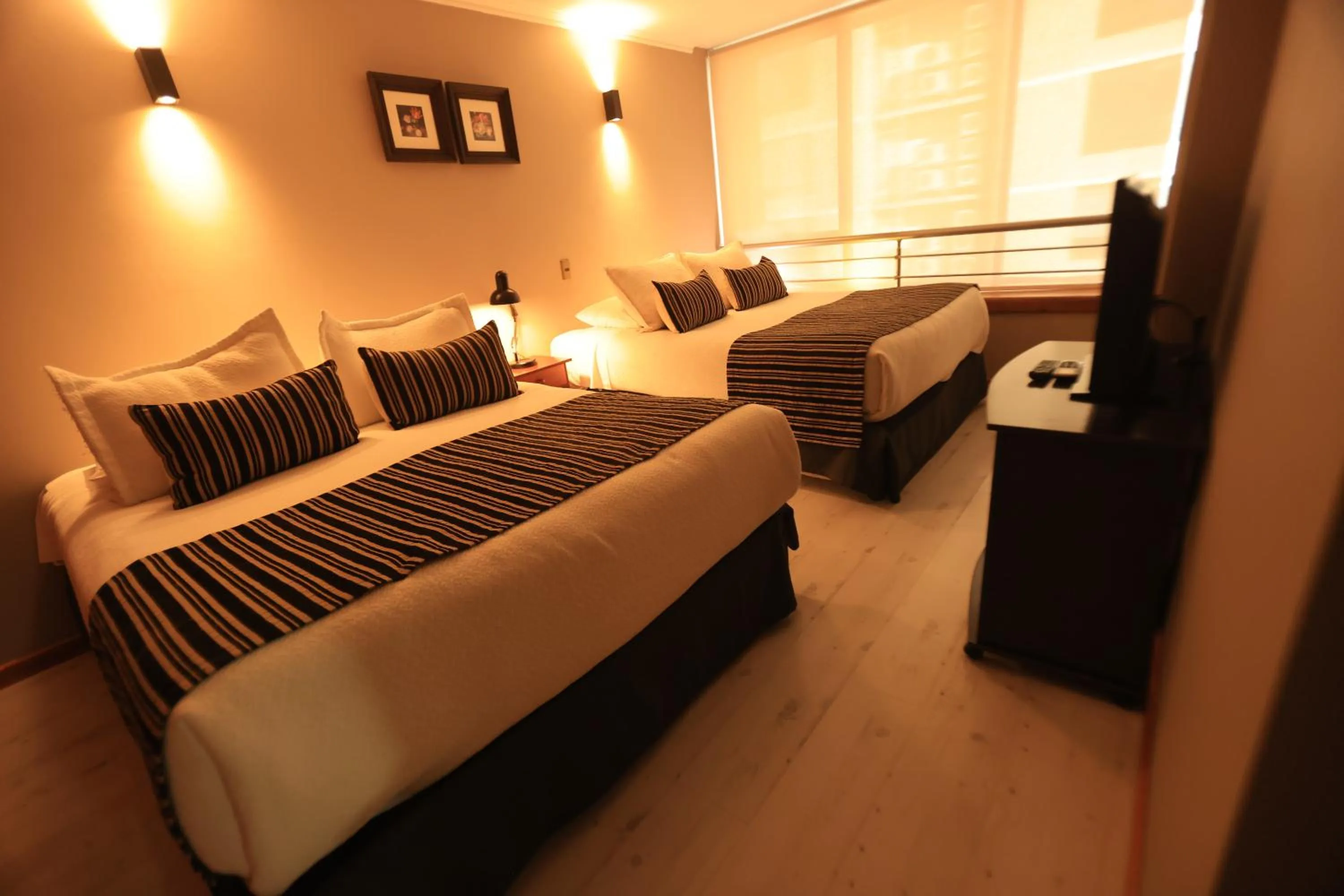 Bed in Apart Hotel Aragon Portal