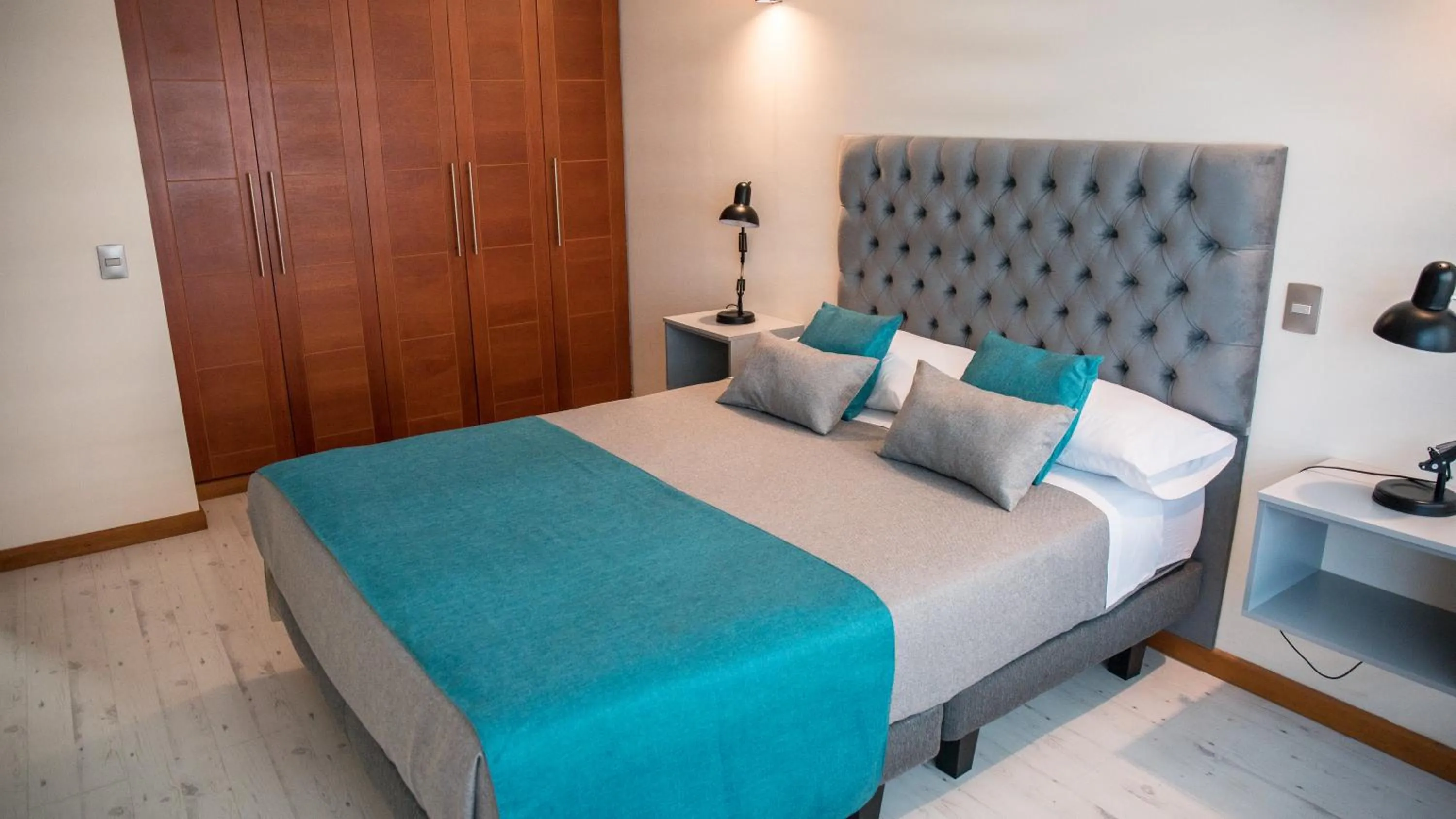 Bed in Apart Hotel Aragon Portal