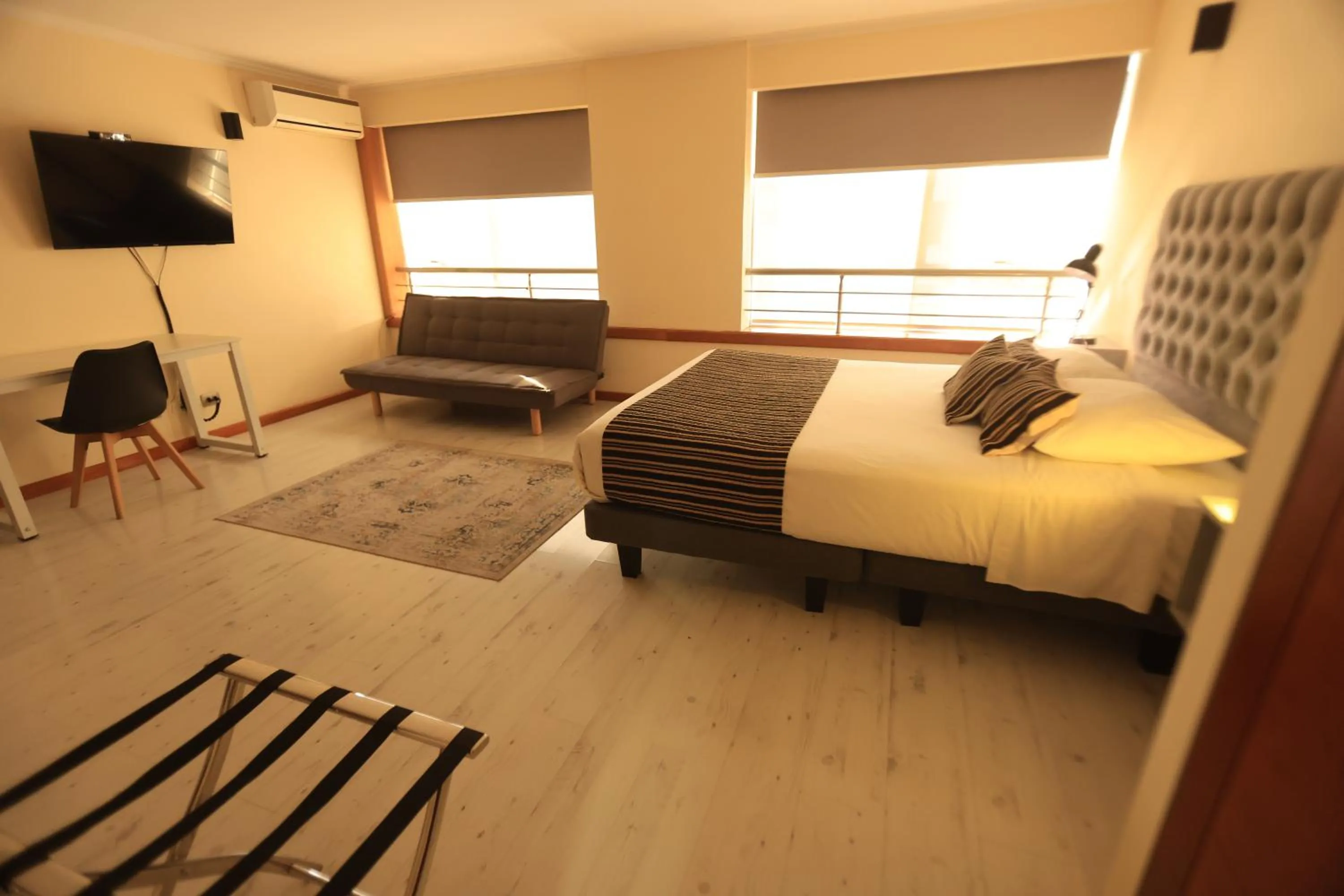 Bed in Apart Hotel Aragon Portal