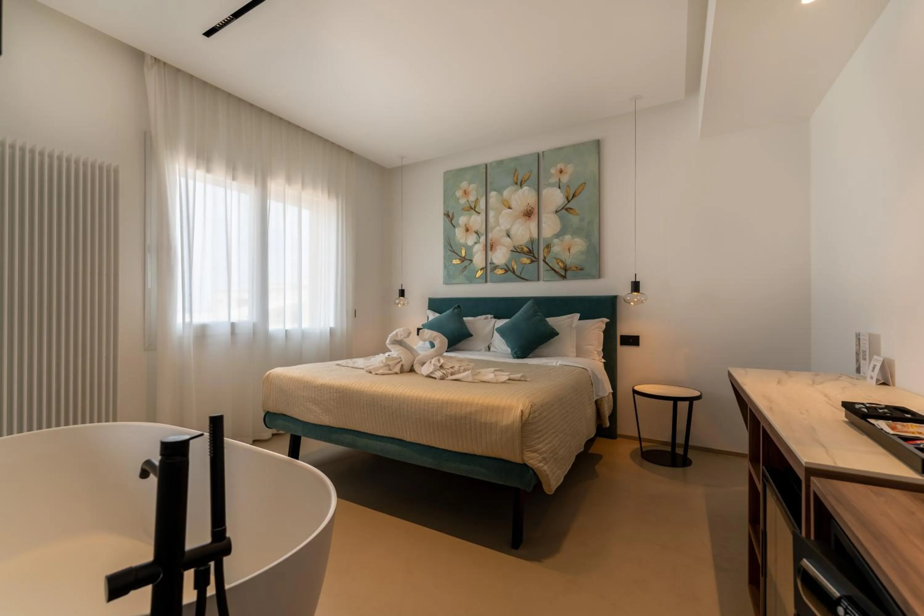 Bedroom, Bed in B&B Le Suites di Costanza