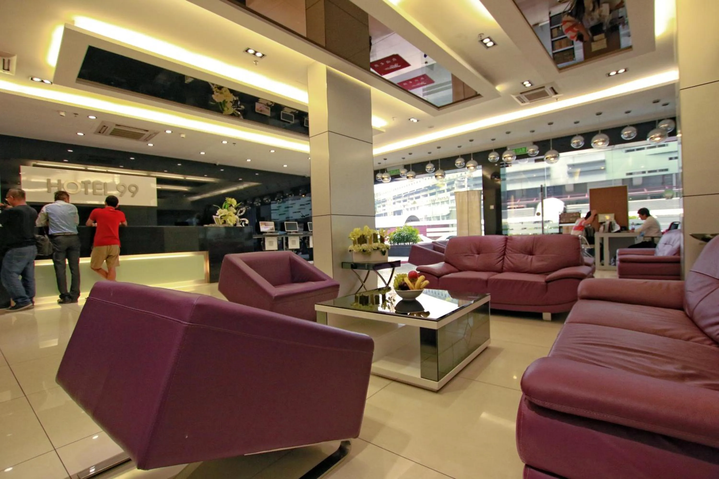 Communal lounge/ TV room in Hotel 99 Kuala Lumpur City