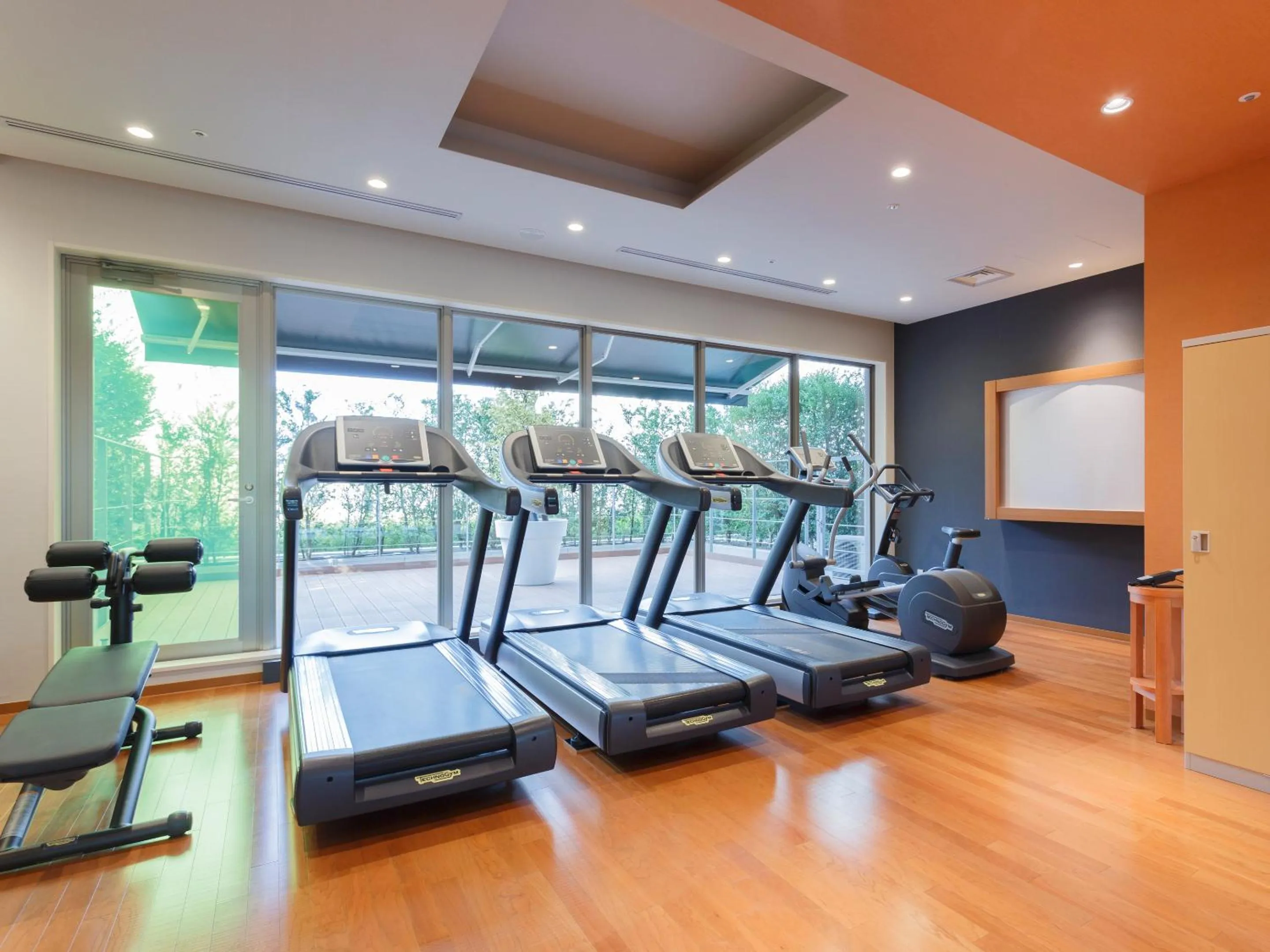 Fitness centre/facilities in Mitsui Garden Hotel Kashiwa-No-Ha - Chiba