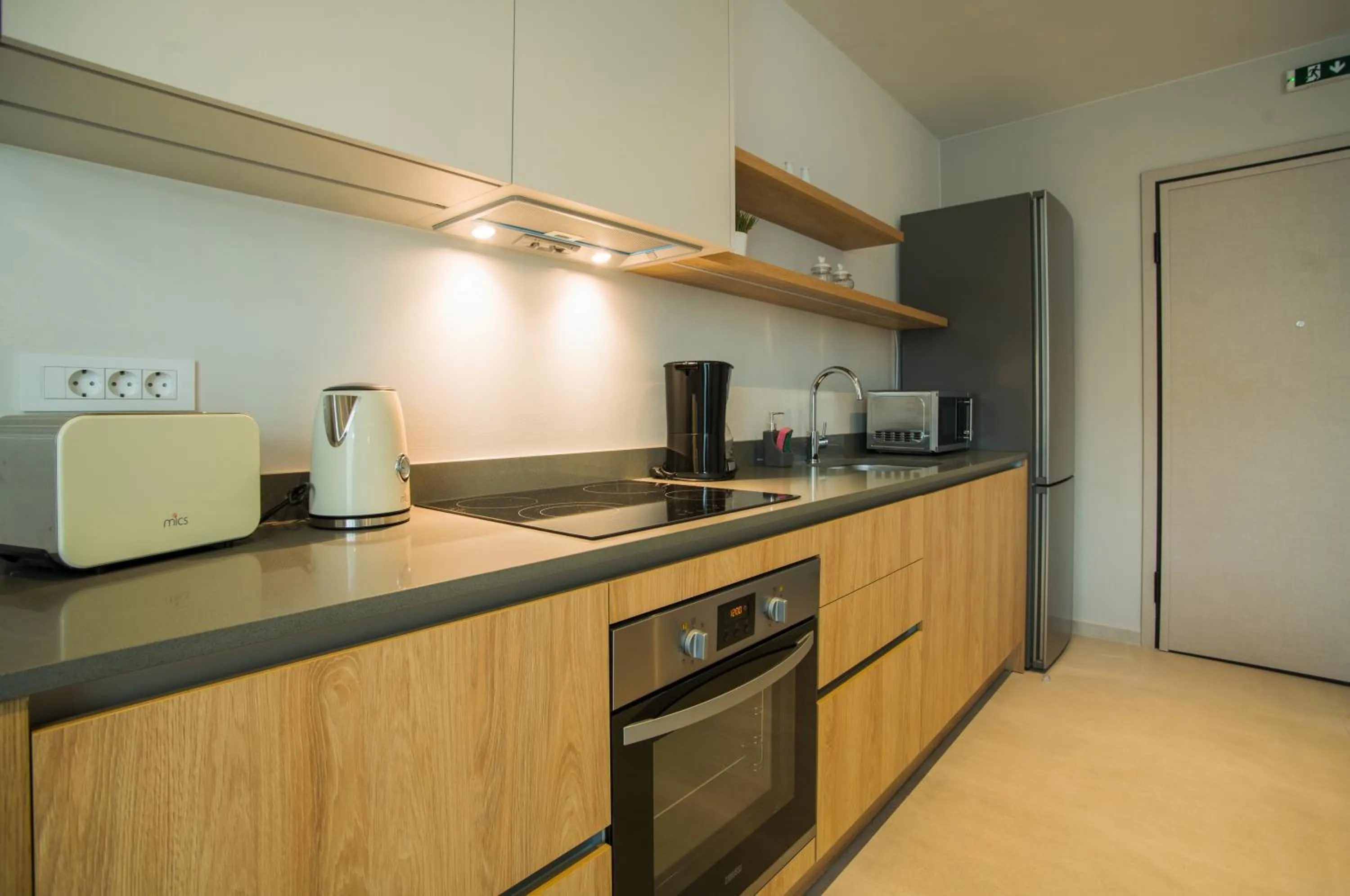 Coffee/tea facilities in Celine Luxury Apartments & Suites