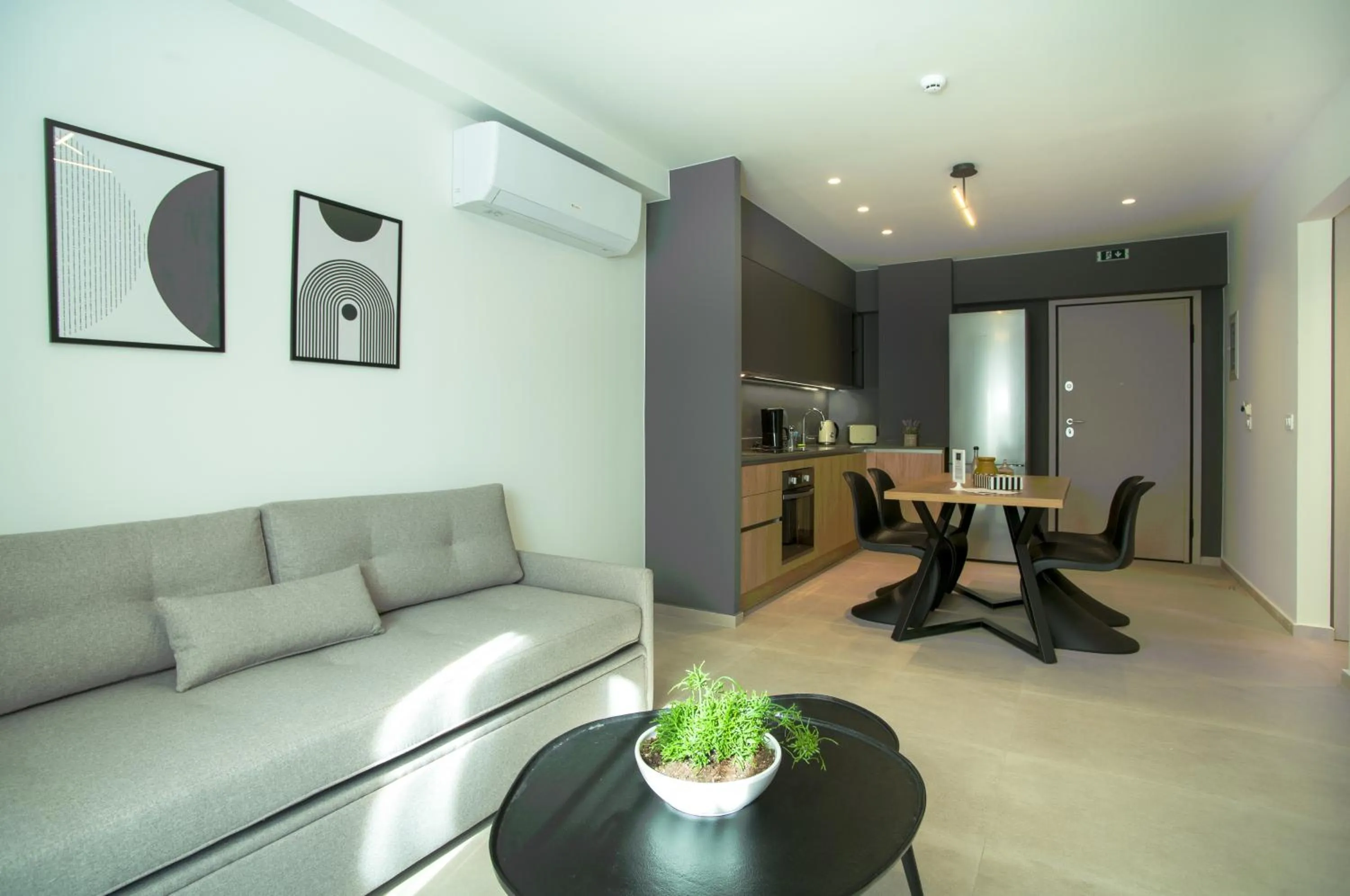 TV and multimedia in Celine Luxury Apartments & Suites