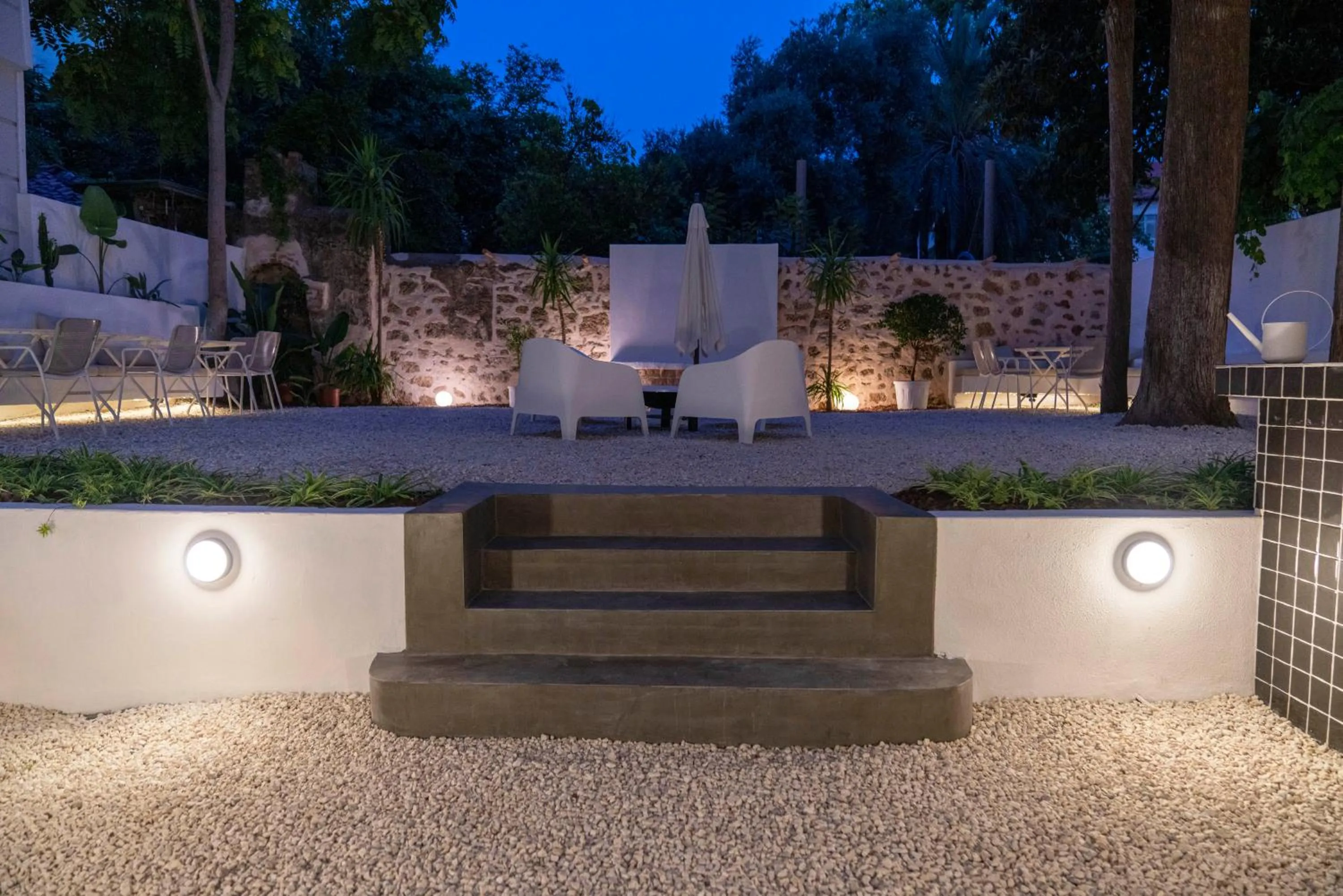 Garden in BE BOLD HOSTEL