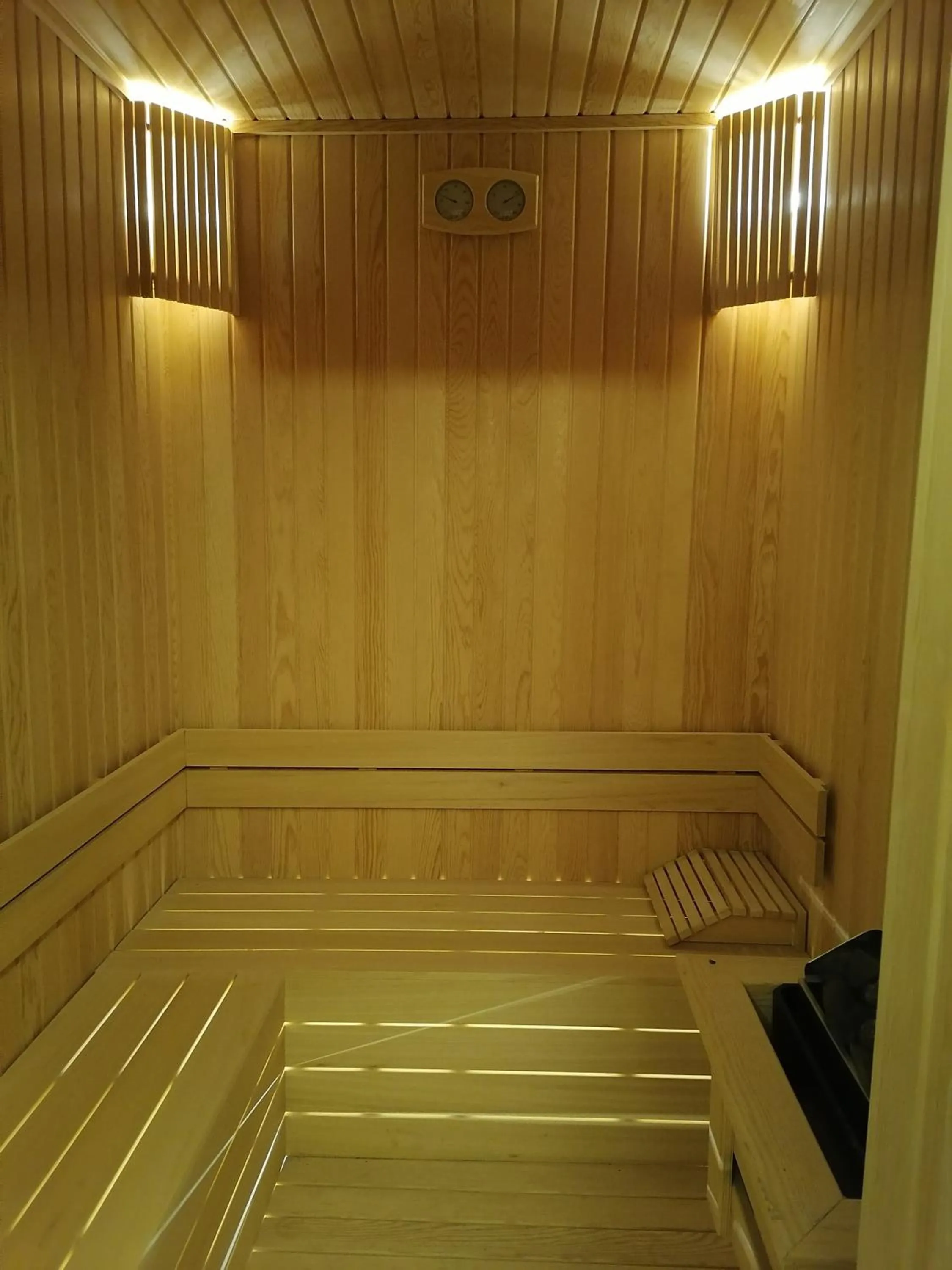 Spa and wellness centre/facilities in Miss Royal Hotel & SPA