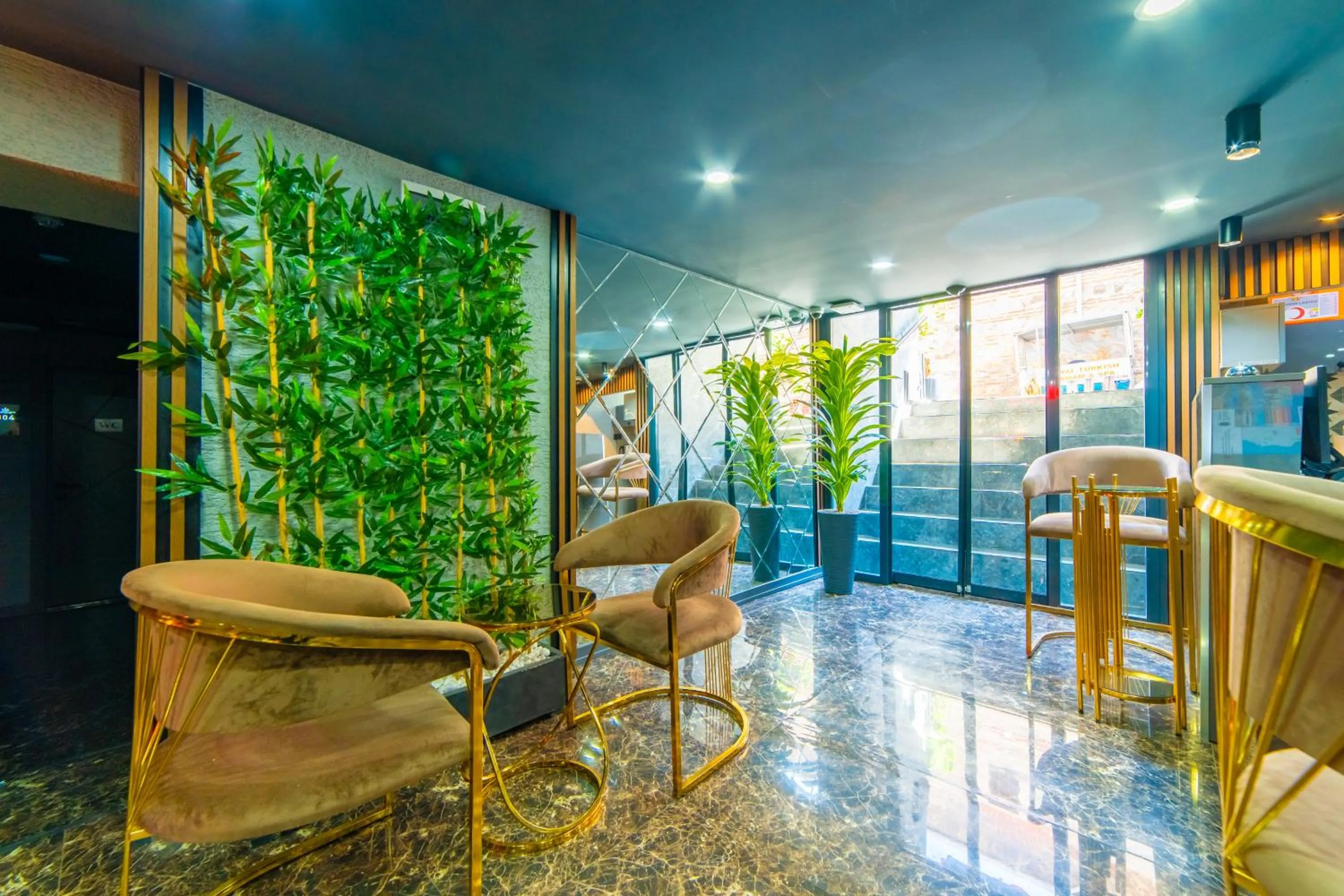 Facade/entrance in Miss Royal Hotel & SPA