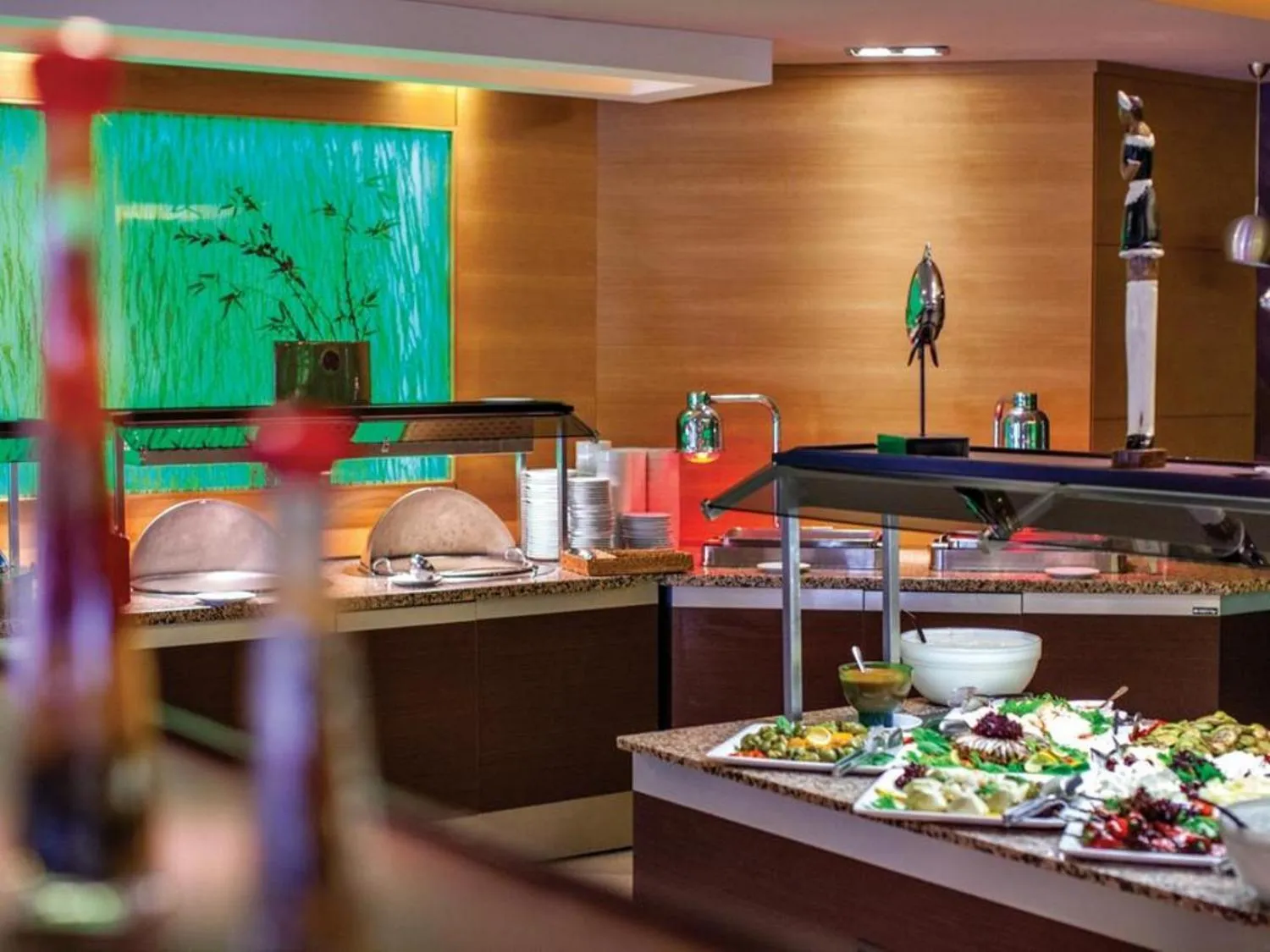 Restaurant/places to eat in Grand Cettia Hotel