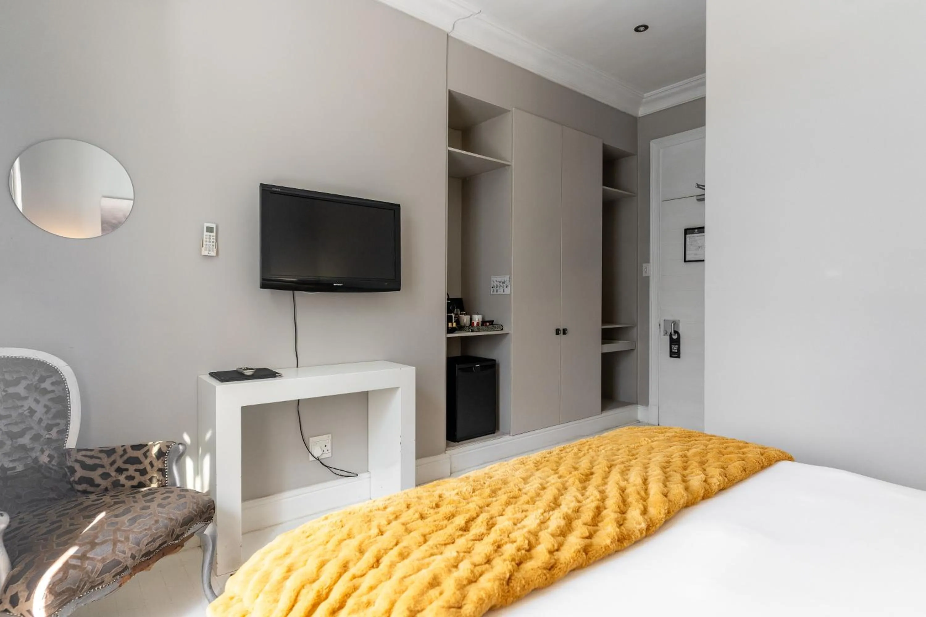 Bedroom, Bed in Long Street Boutique Hotel