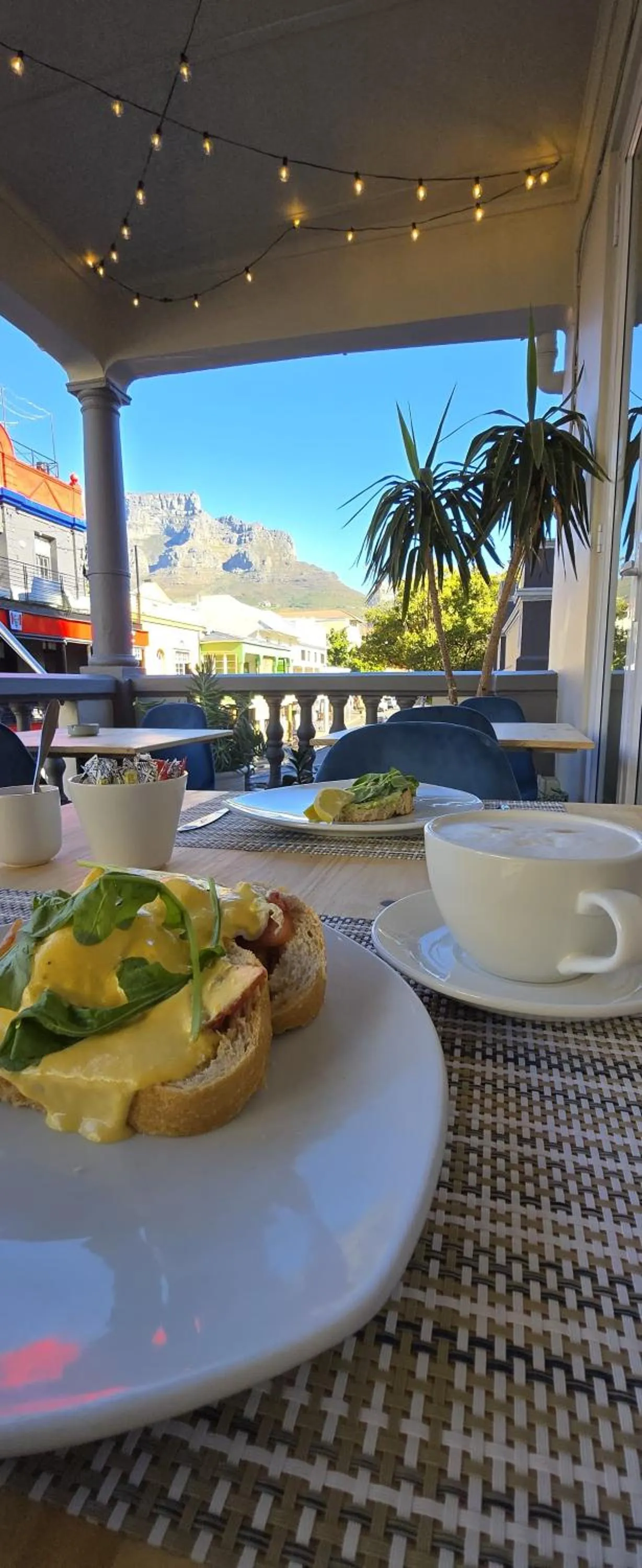 Food and drinks in Long Street Boutique Hotel