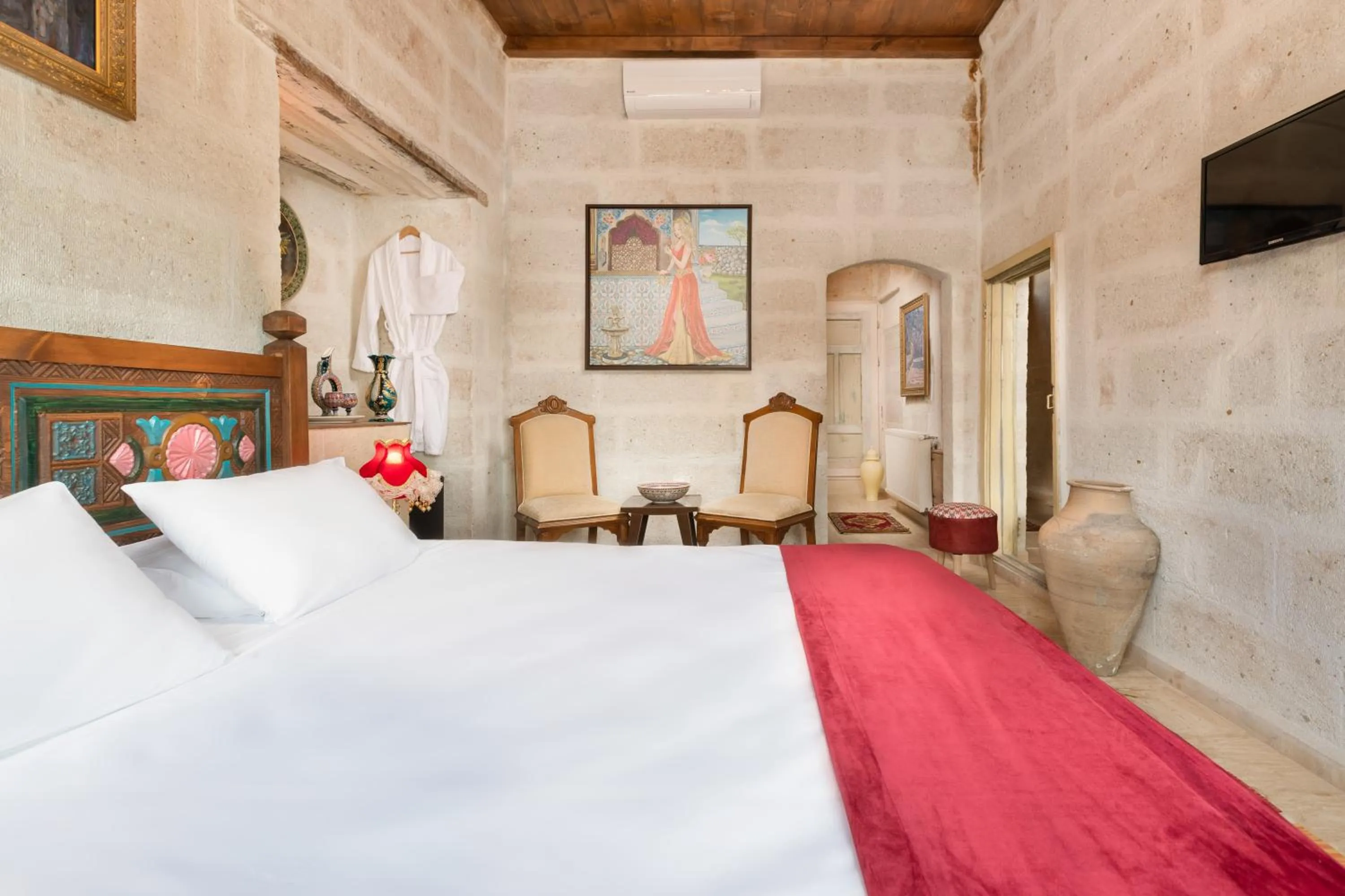 Bed in HacıAşık Konağı Butik Hotel