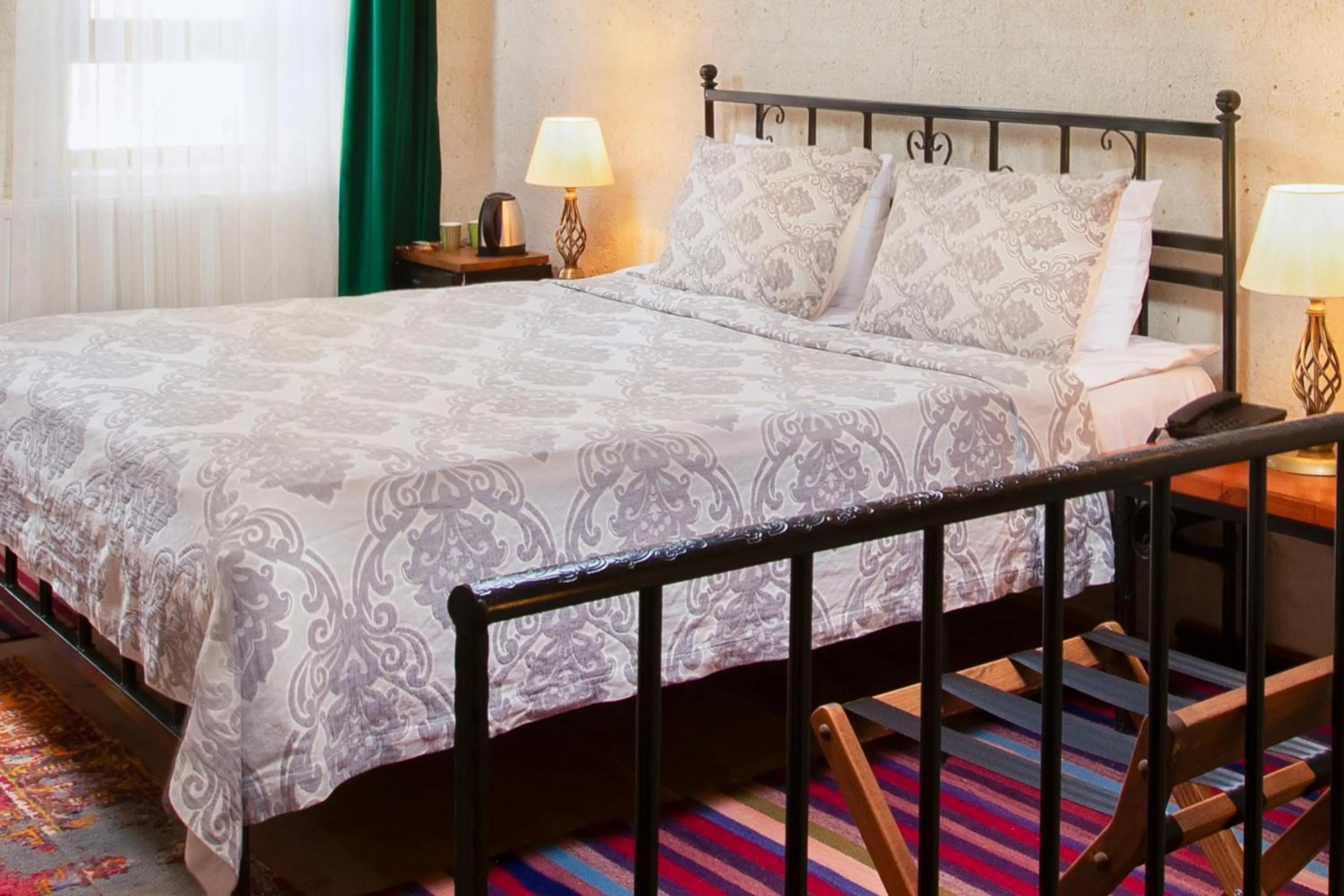 Bed in HacıAşık Konağı Butik Hotel