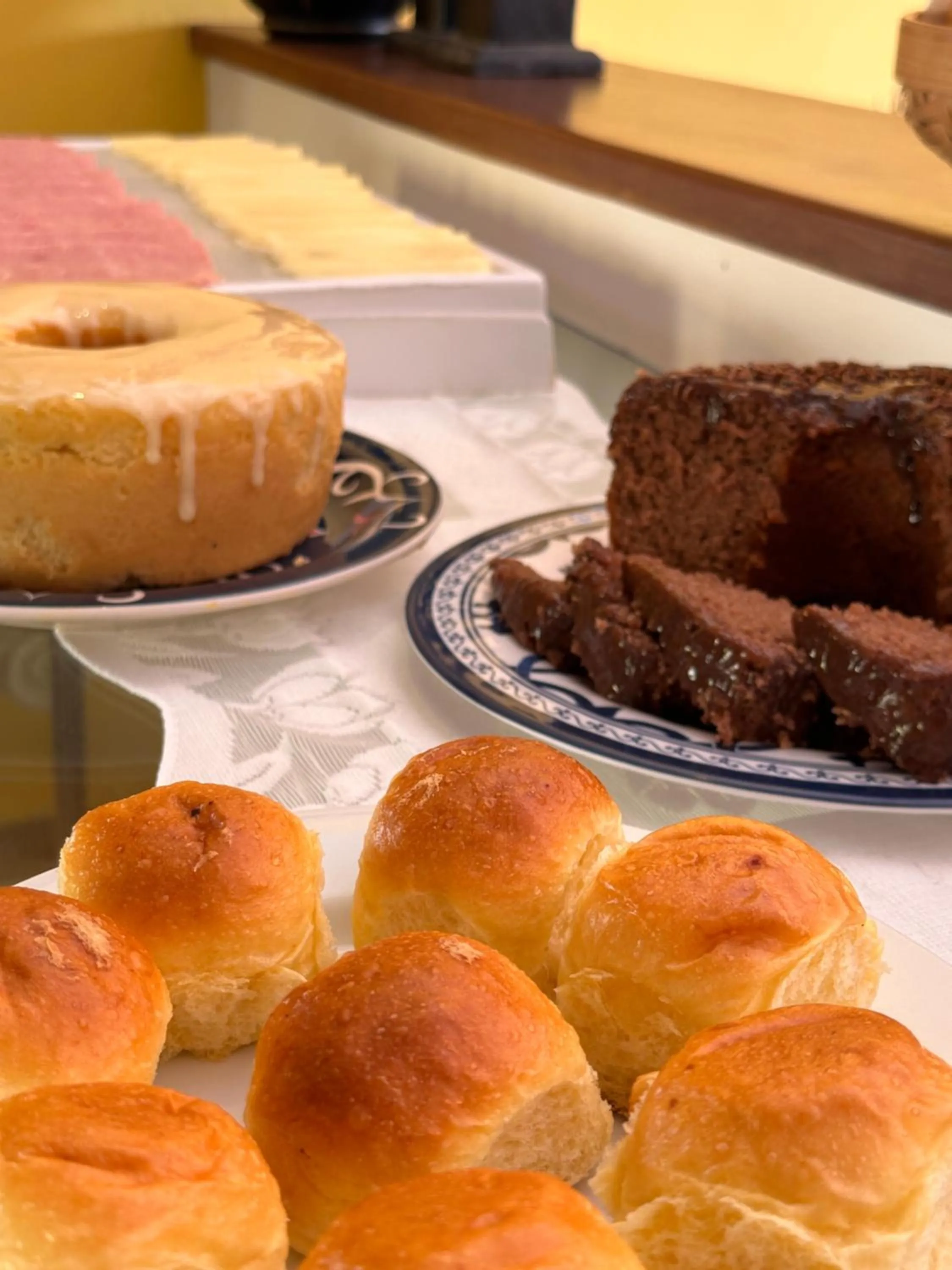 Breakfast in Pousada Arraial Colonial, Localizada no Centrinho e de Fácil Acesso a Praia e a Rua Mucugê