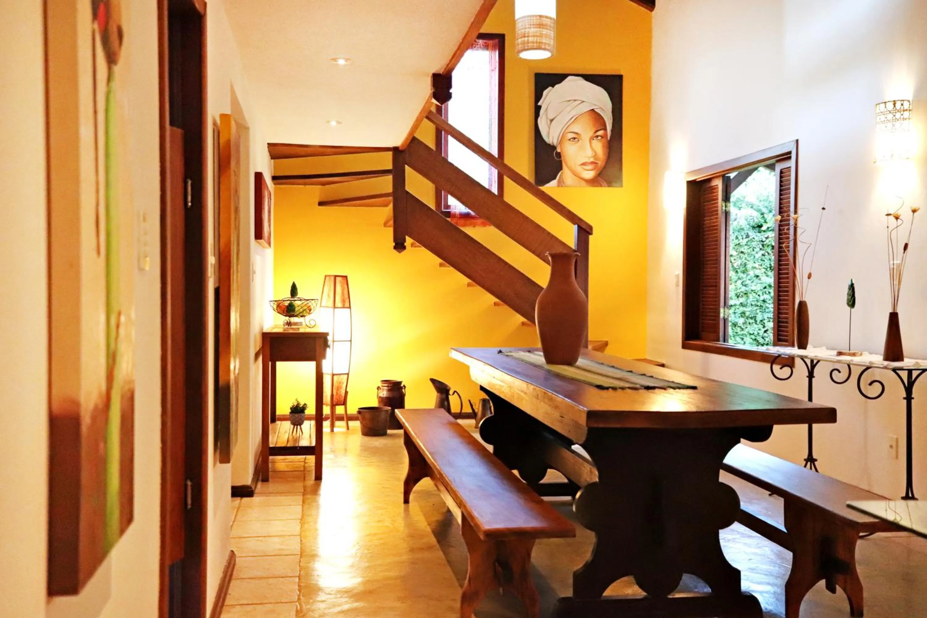 Seating area in Pousada Arraial Colonial, Localizada no Centrinho e de Fácil Acesso a Praia e a Rua Mucugê