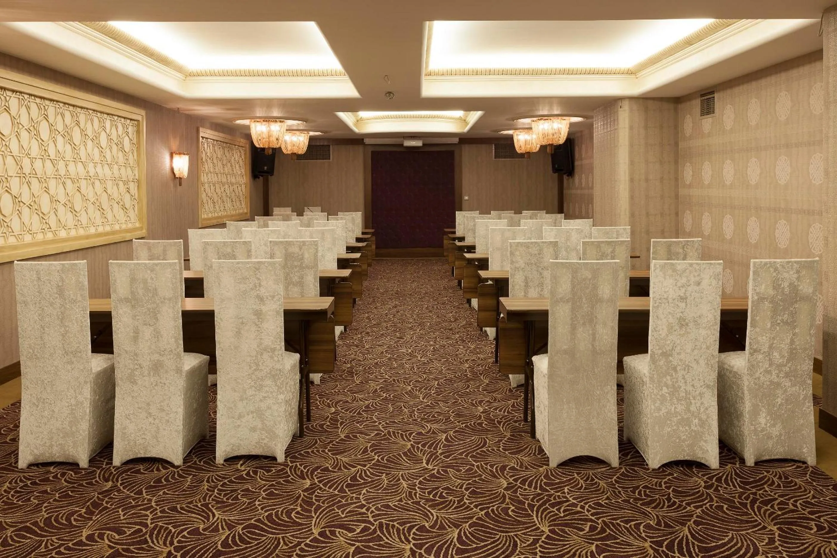 Business facilities in Grand Anka Hotel