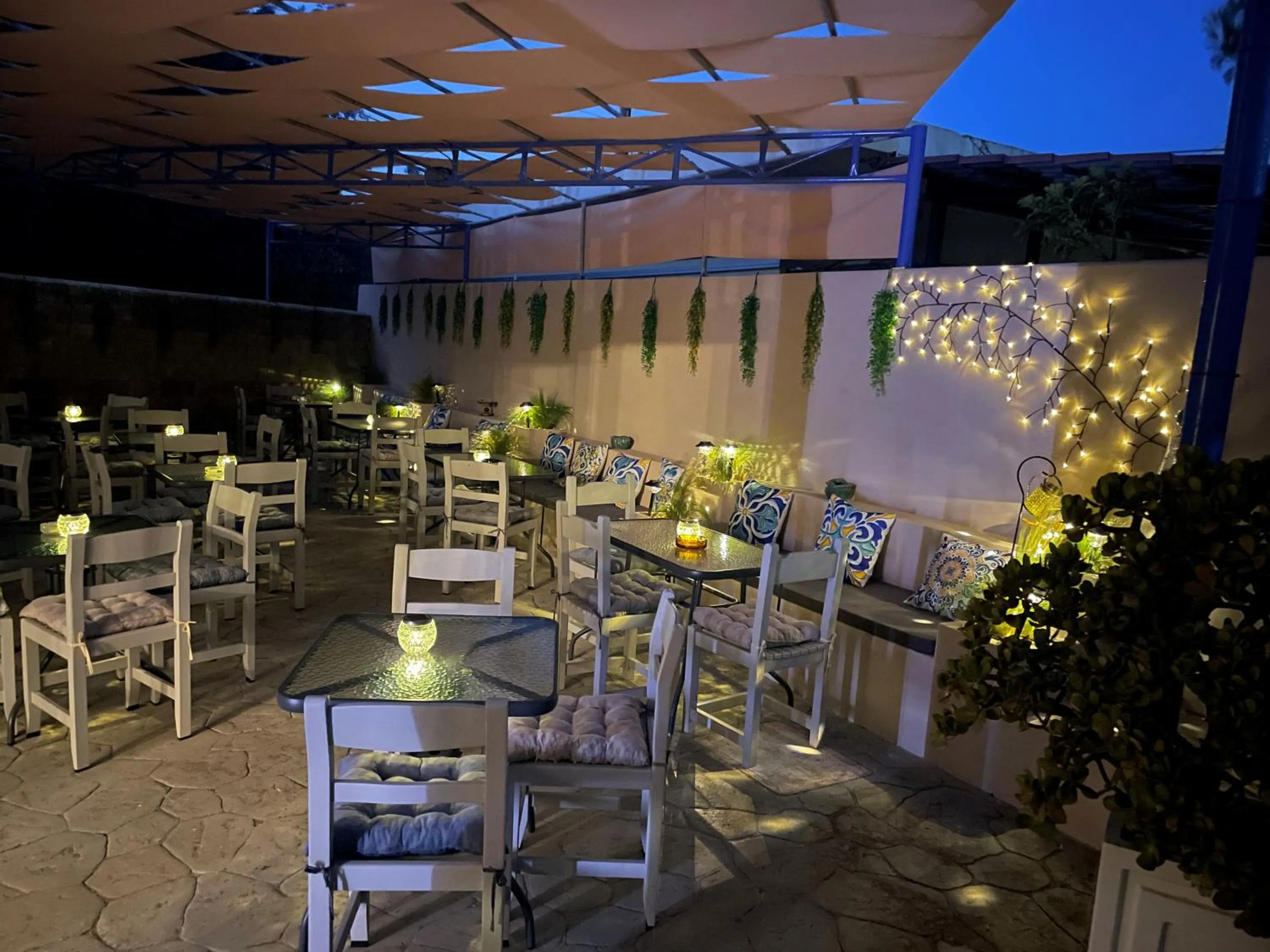 Swimming pool in Hotel Kourkoumelata