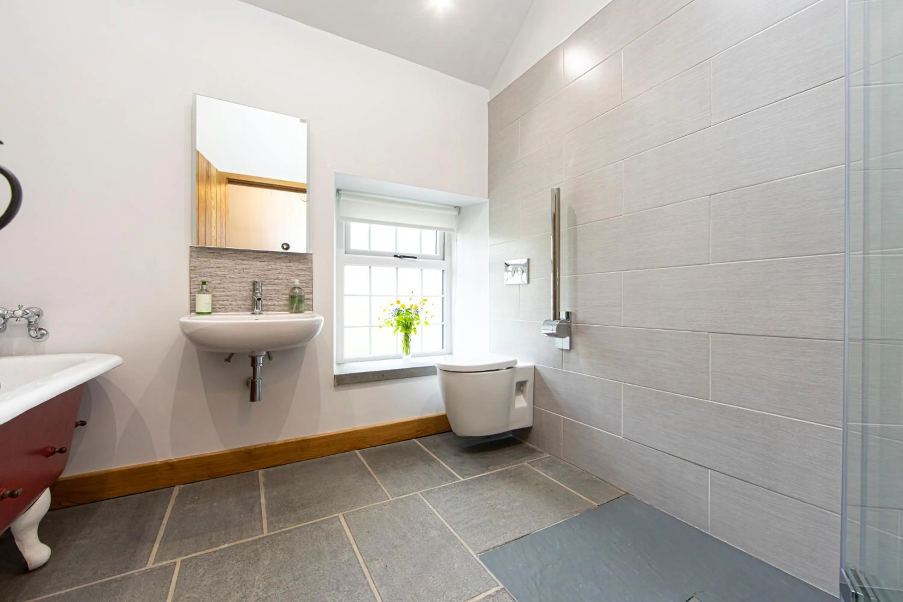 Shower in Swansea Valley Holiday Cottages