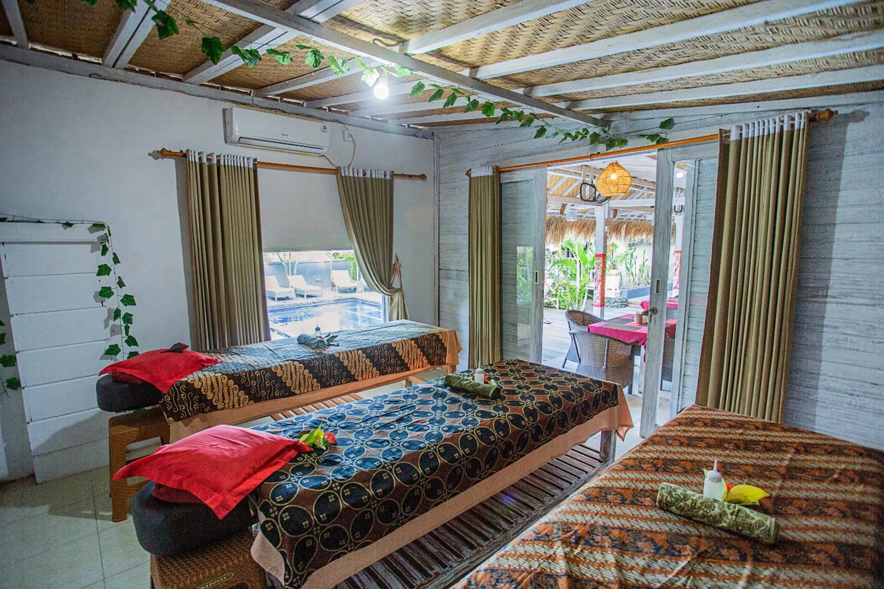 Spa and wellness centre/facilities, Bed in Naturale Villas