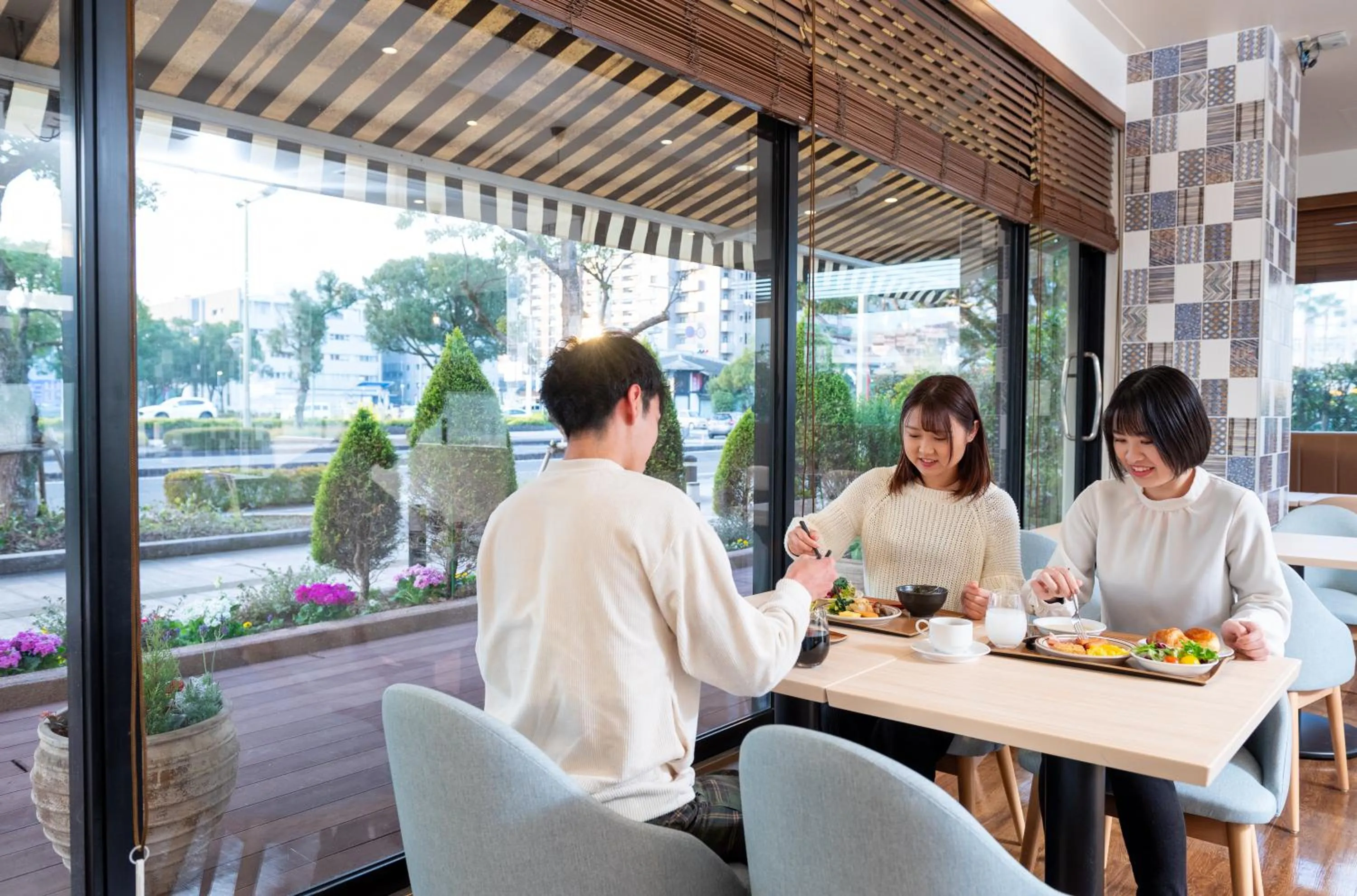 Restaurant/places to eat in Richmond Hotel Miyazakiekimae