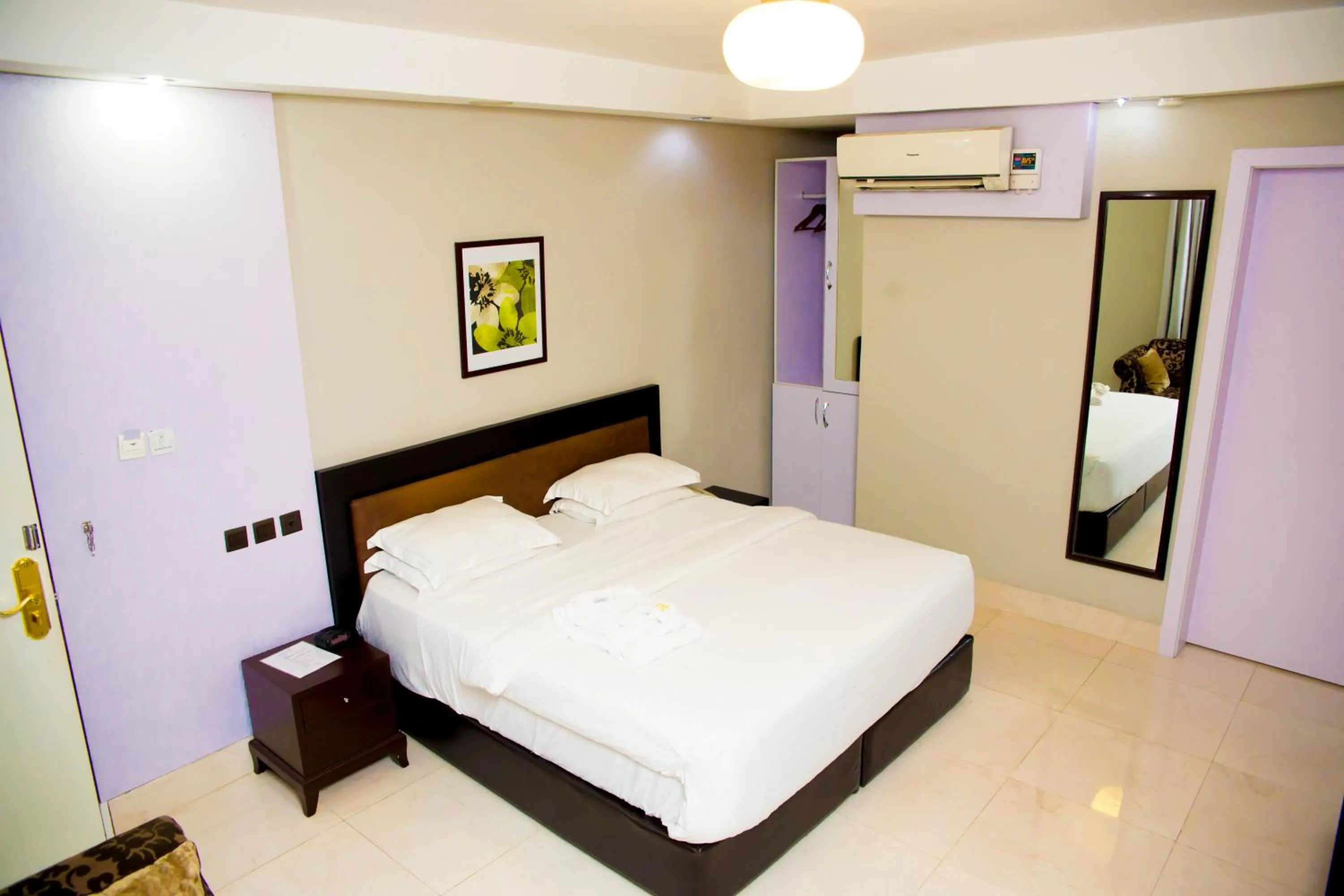 Bedroom, Bed in BW Starfire Hotel