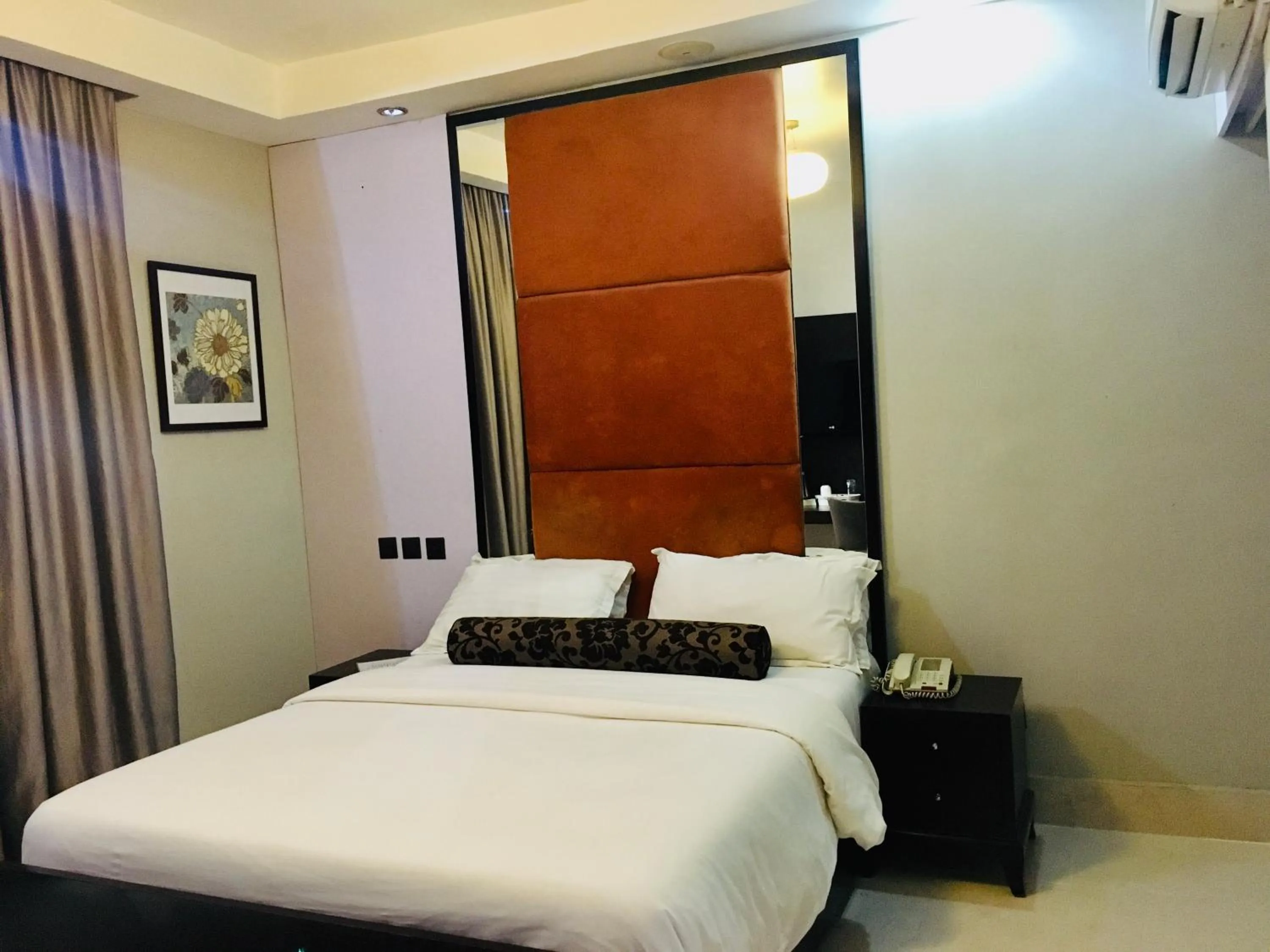 Bed in BW Starfire Hotel