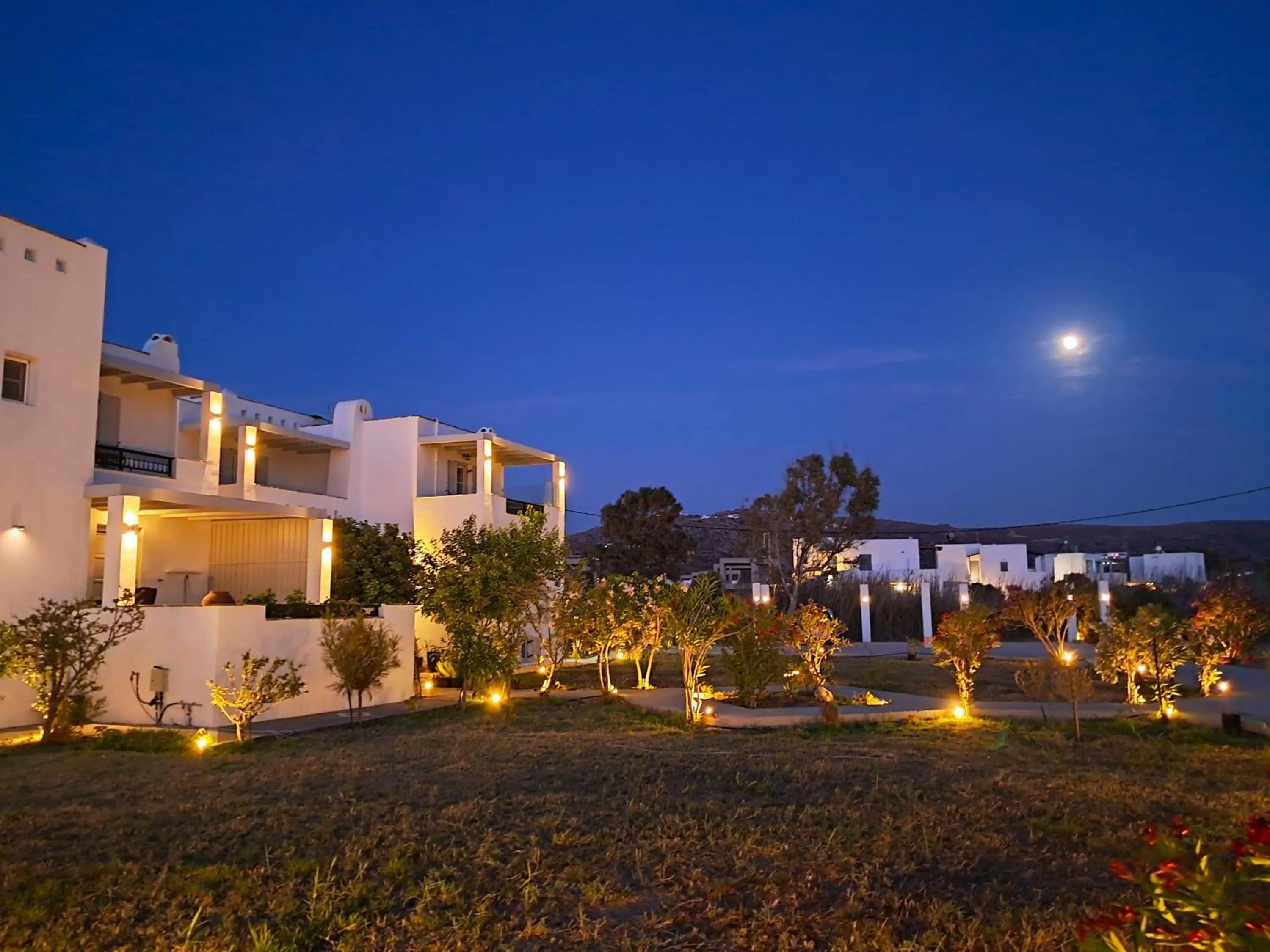 Property building in Sea Lilies Suites