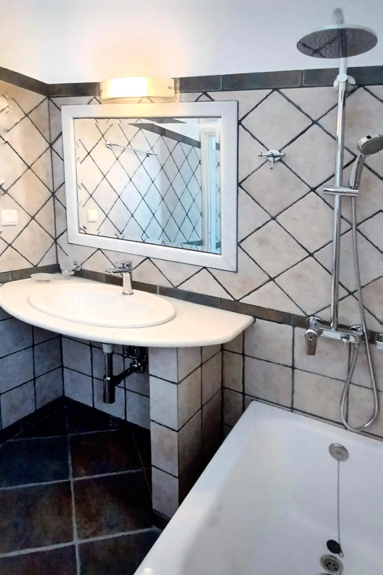 Bathroom in Sea Lilies Suites