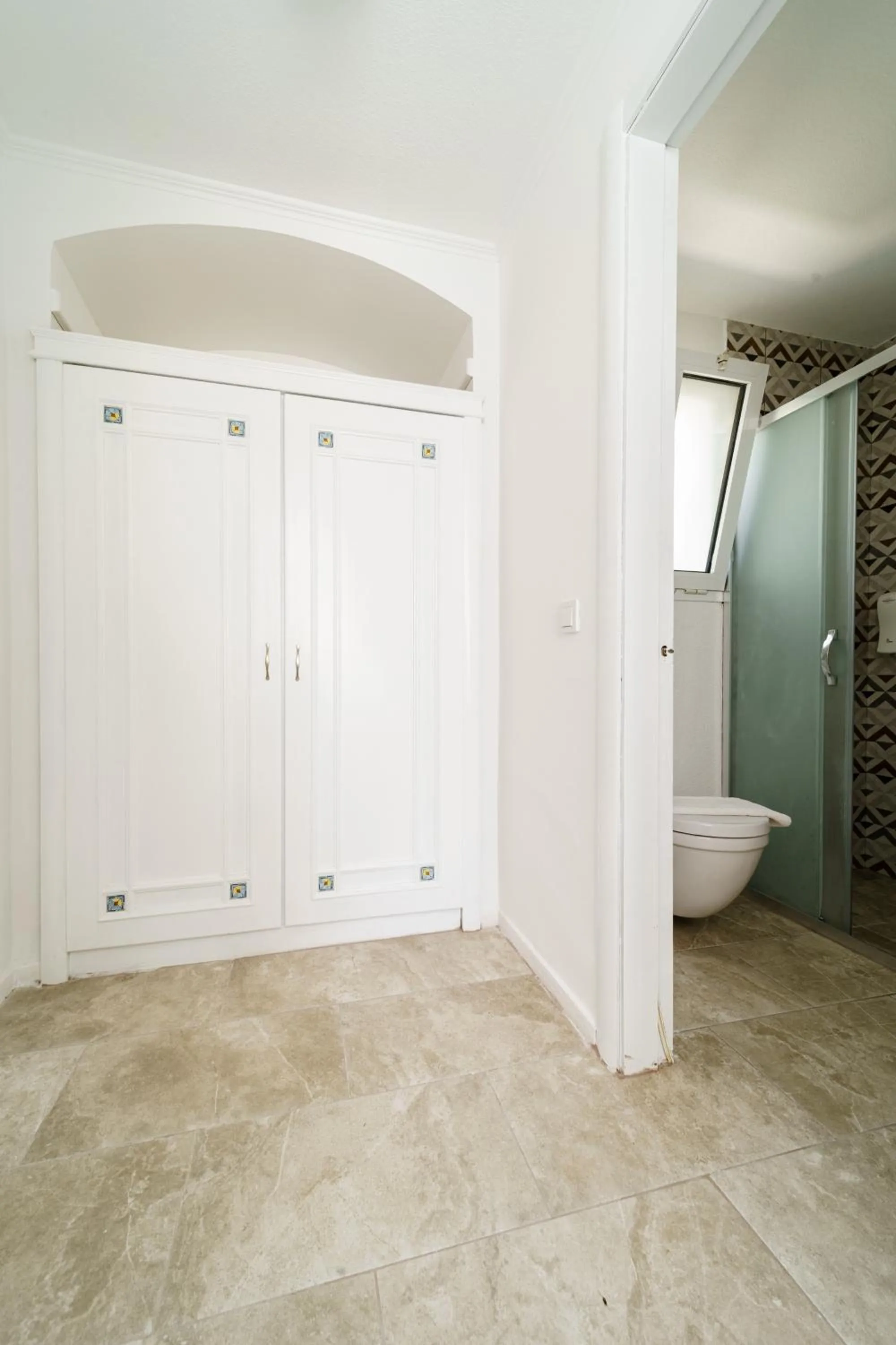 wardrobe in Costa Sariyaz Hotel Bodrum