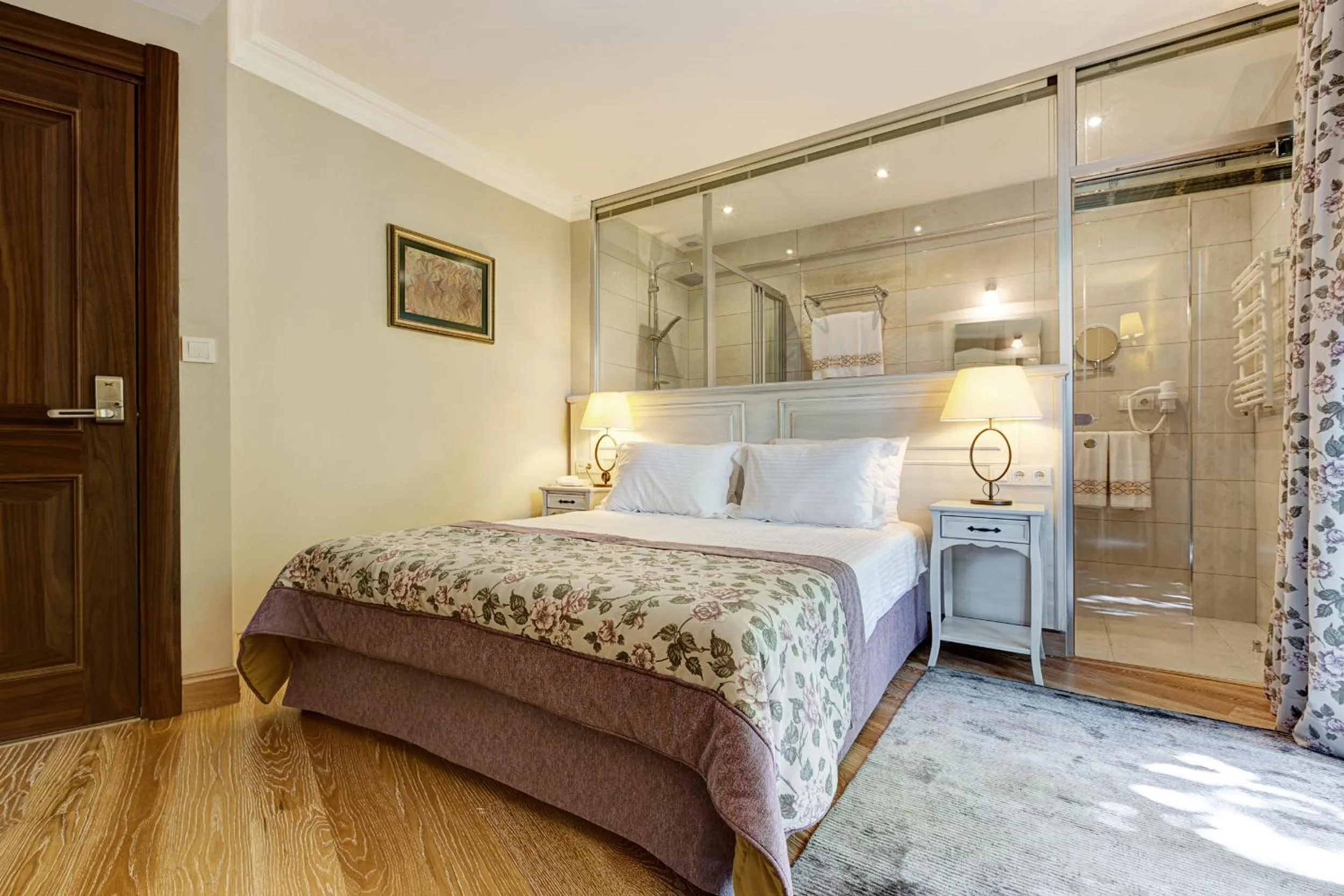 Property building, Bed in Arena Hotel - Special Class