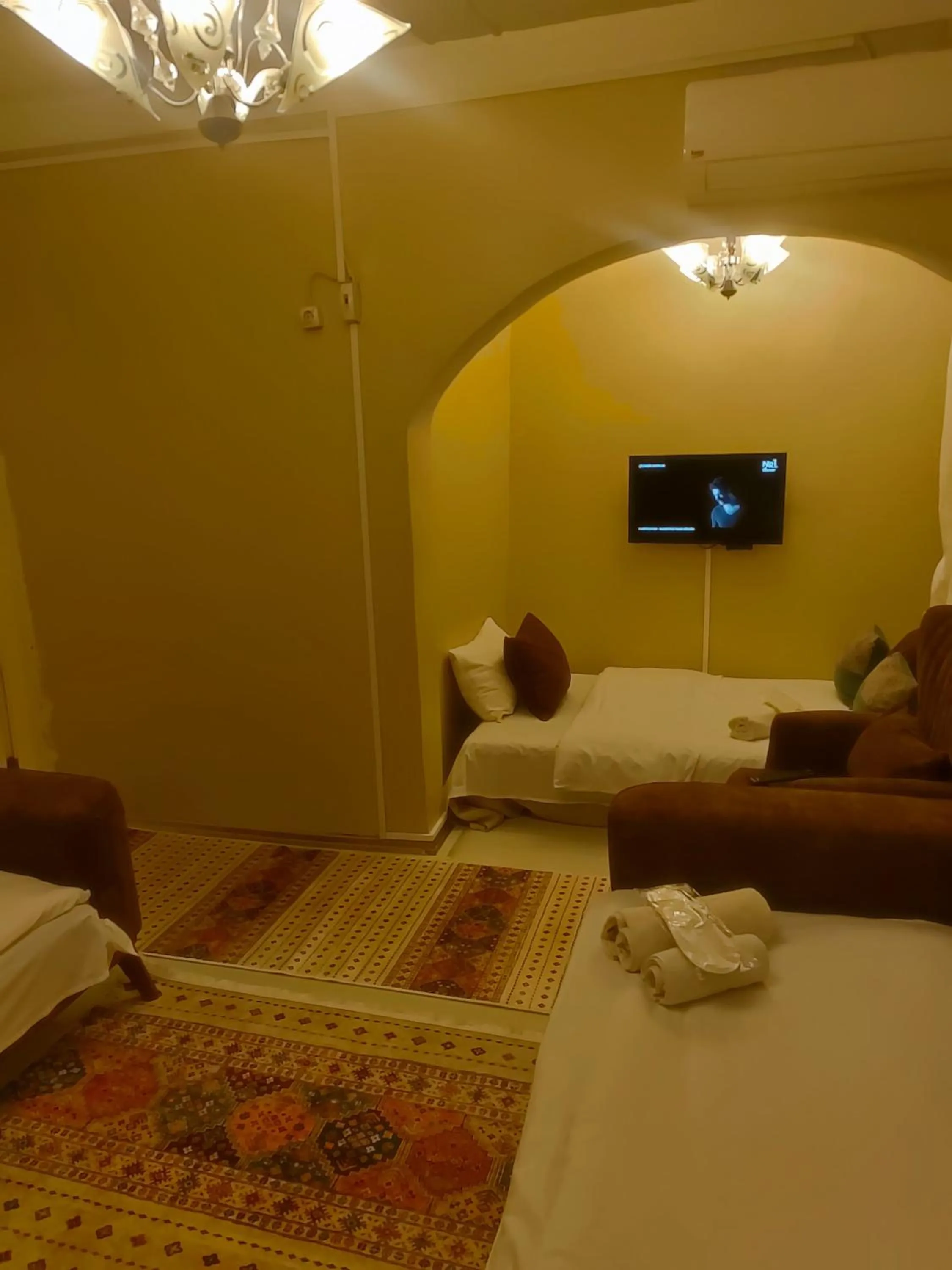 Bed in Hotel Antique