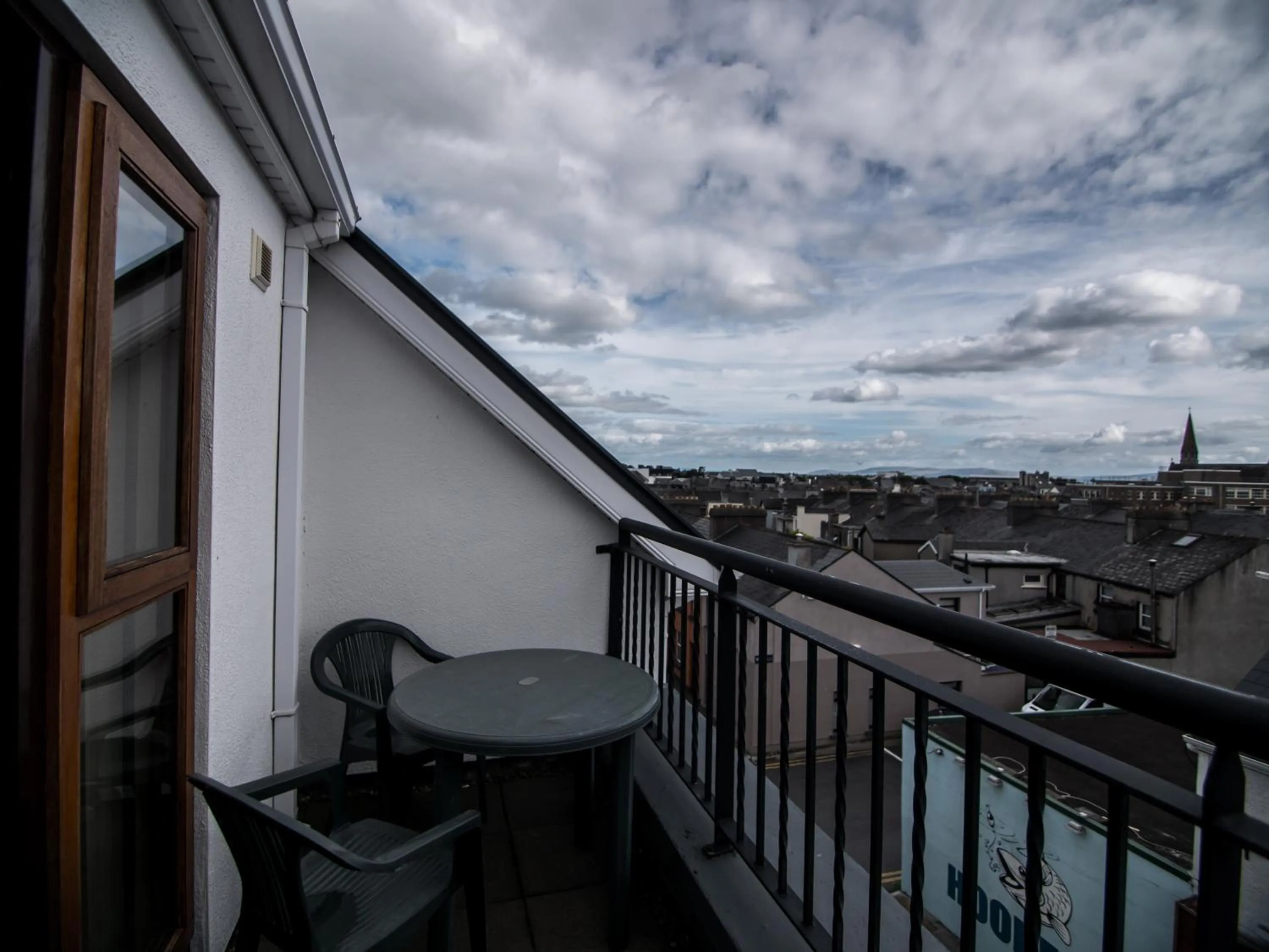 Balcony/Terrace in Donegan Court Aparthotel