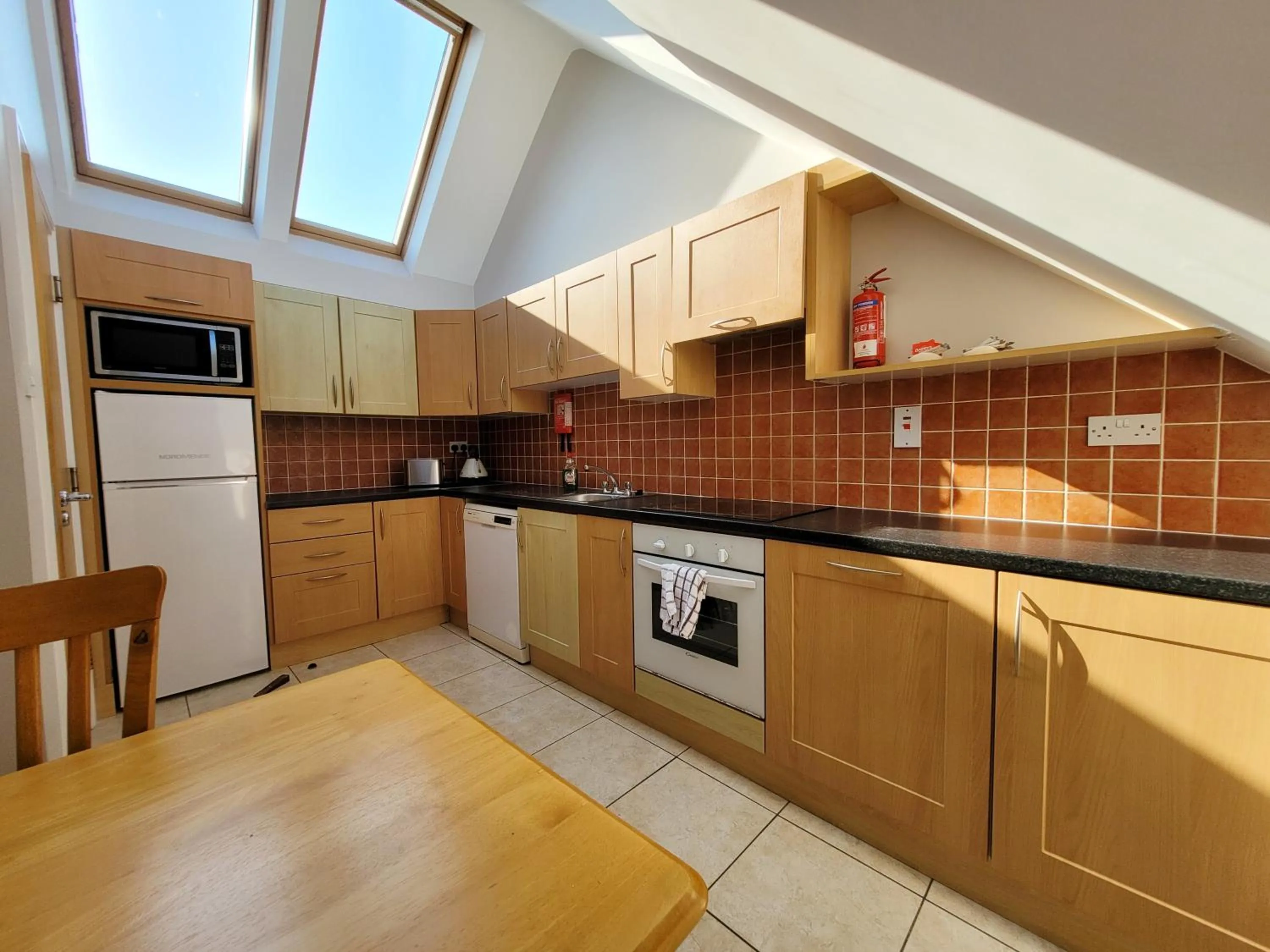 Donegan Court Aparthotel