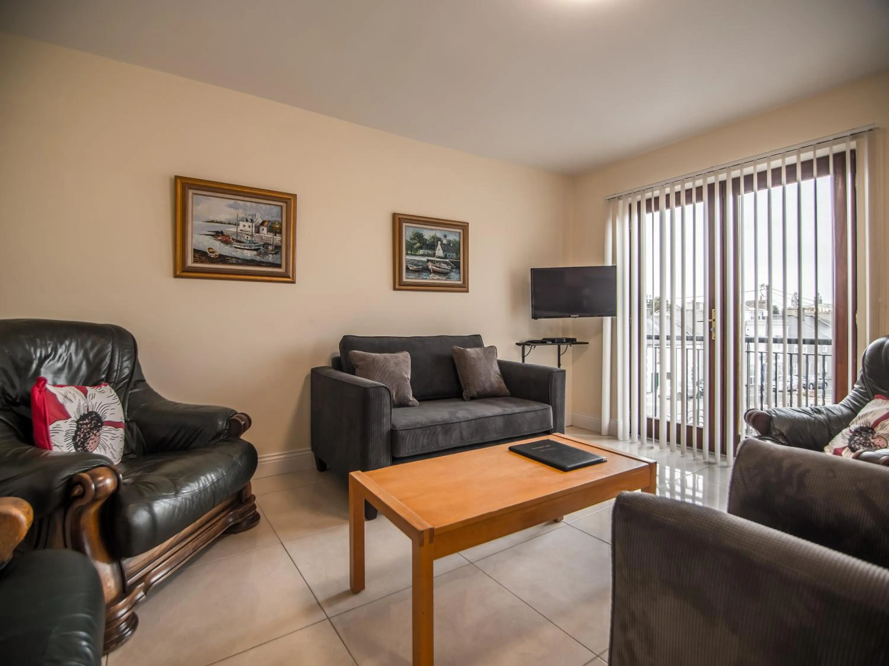 Seating area in Donegan Court Aparthotel