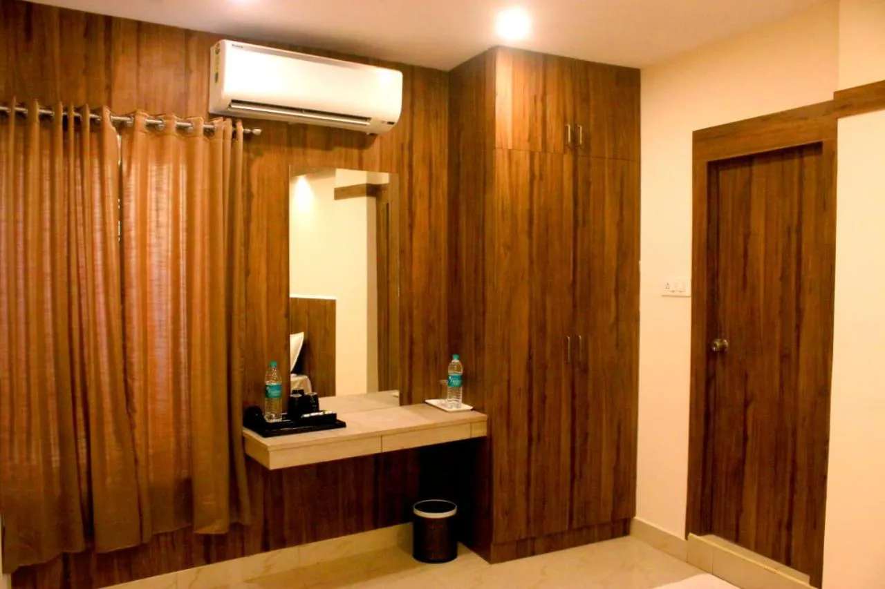 Coffee/tea facilities in Hotel Sakura Inn