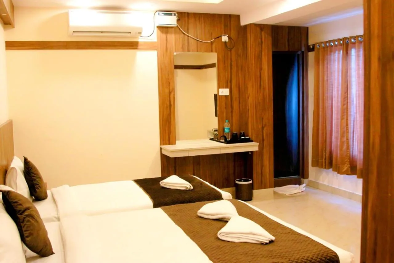 Bed in Hotel Sakura Inn