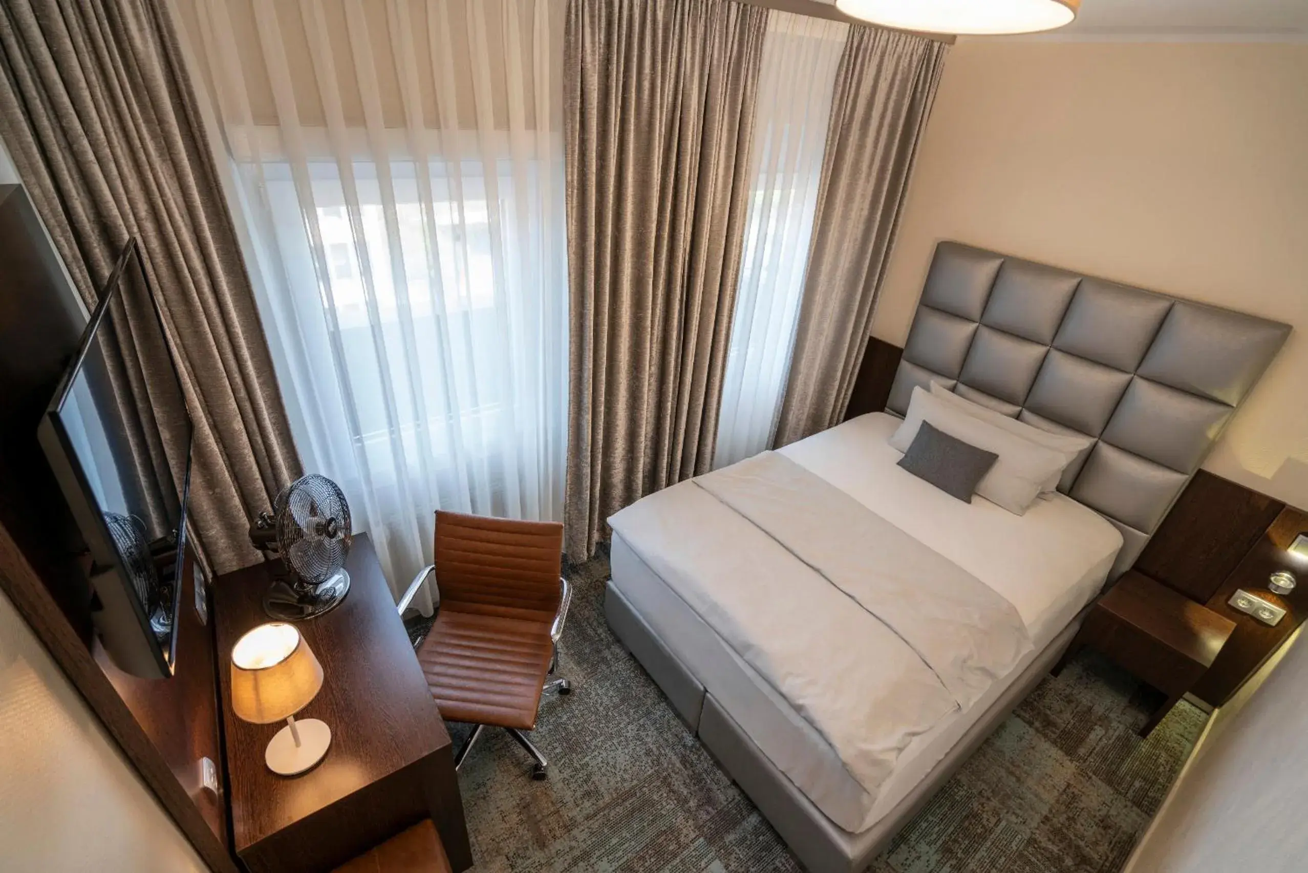 Superior Single Room in NP Hotel Königshof Superior Single Room in NP Hotel Königshof