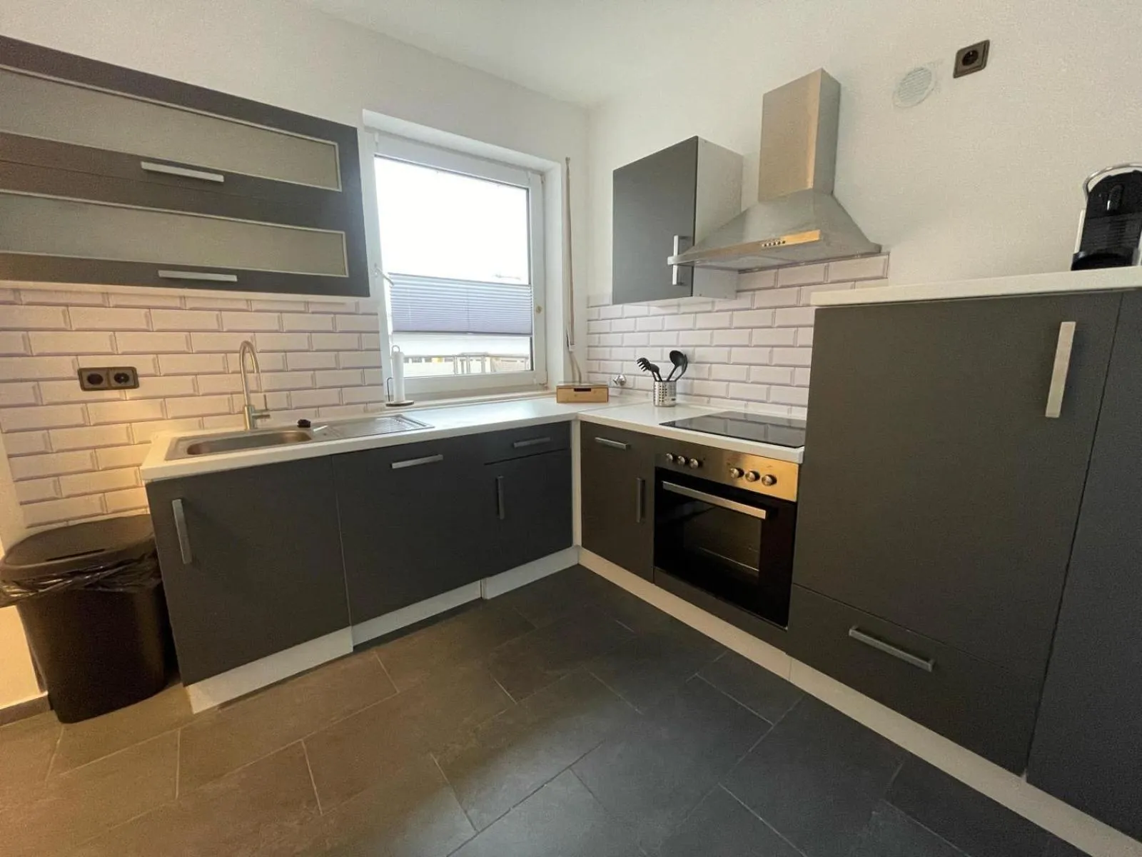 Kitchen or kitchenette in NP Hotel Königshof