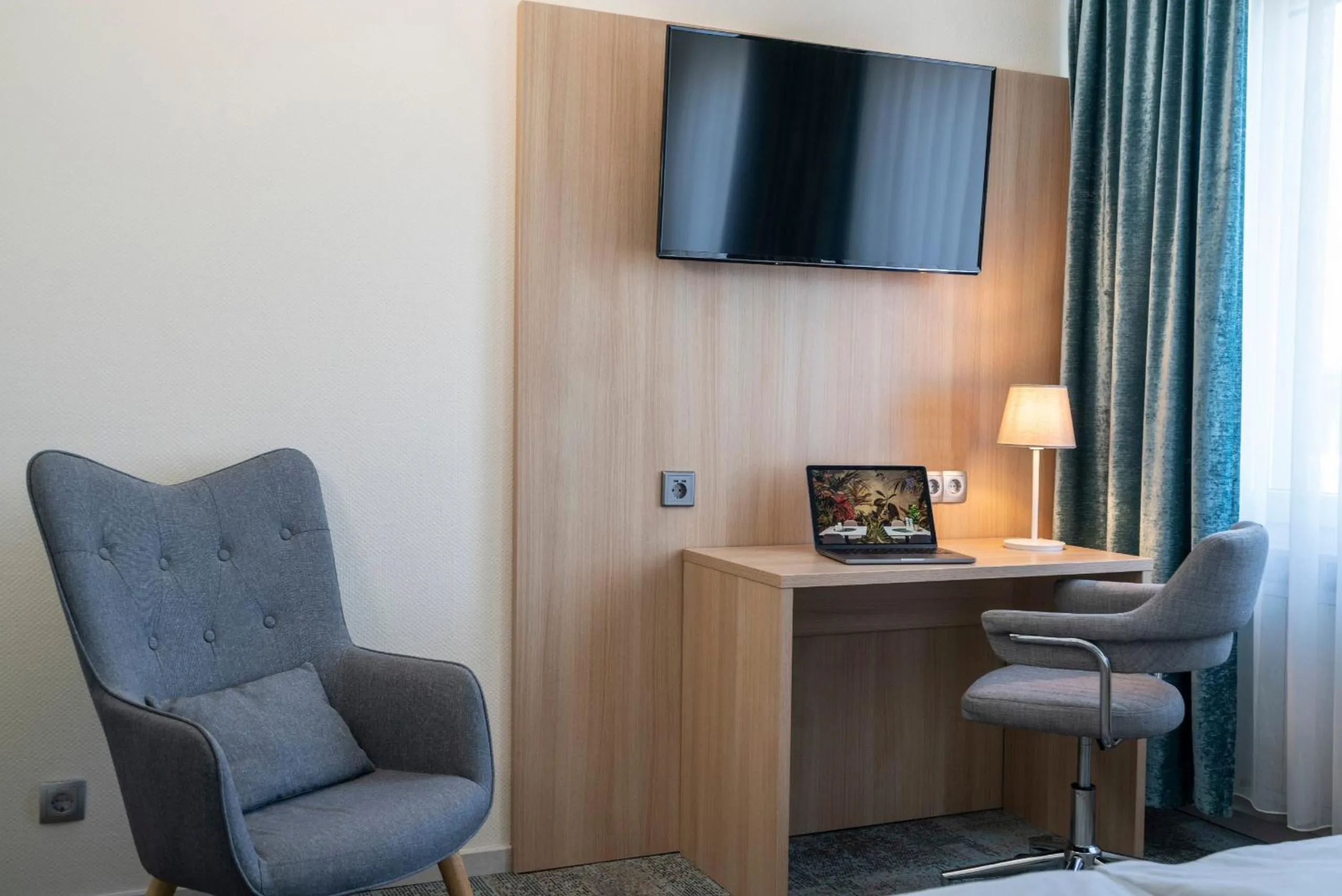 TV and multimedia in NP Hotel Königshof