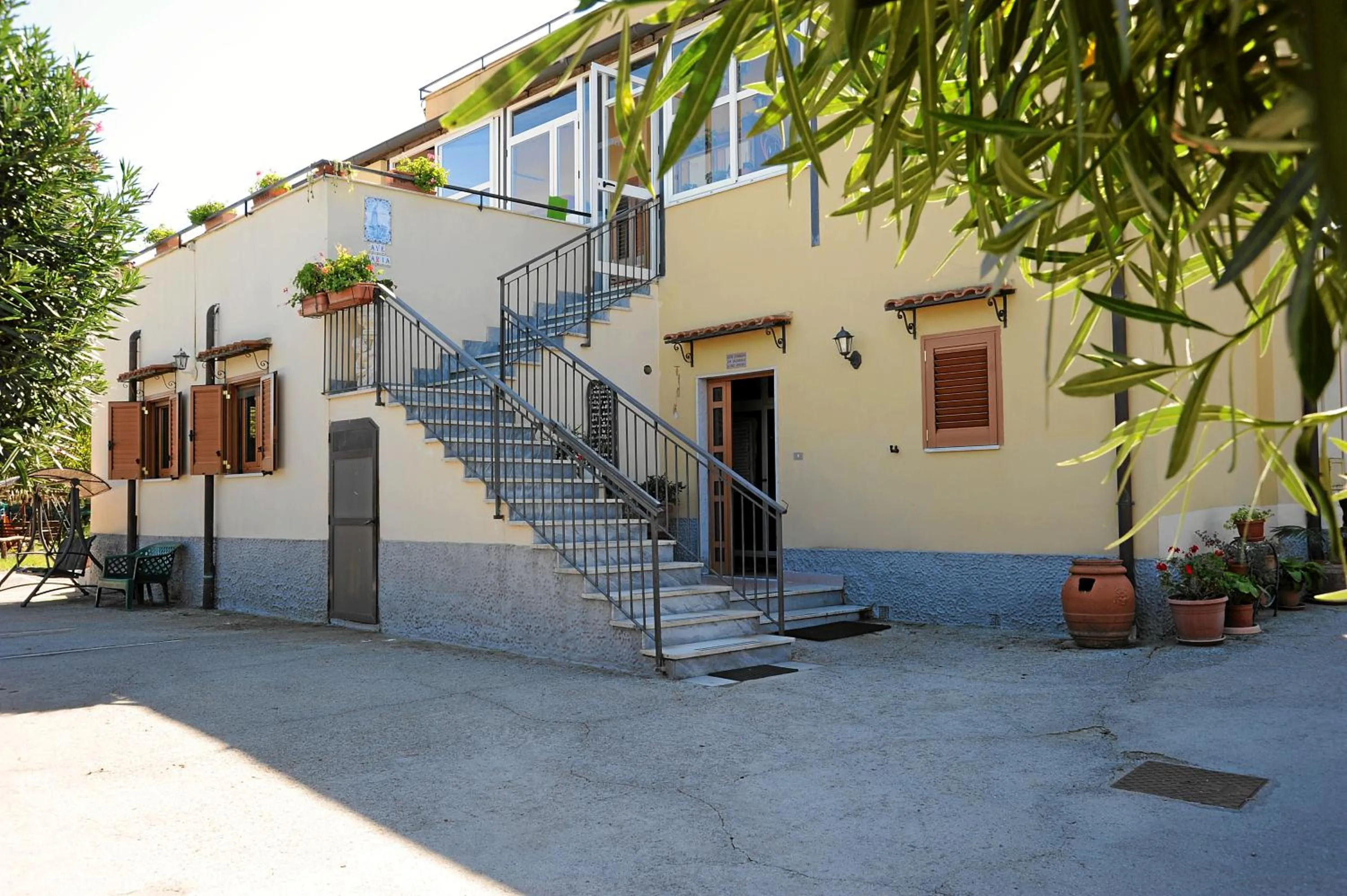 Property building in Oasi Madre della Pace